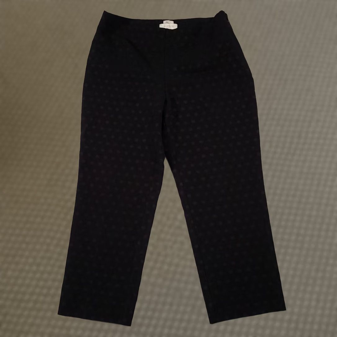 Talbots VINTAGE Talbots Heritage Pants Womens Petite 12P Black Polka Dot Side Zip Hemmed Capri Pants Capris Polka Dot Black 12P Womens Size 34" / US 12 / IT 48 - 1 Thumbnail