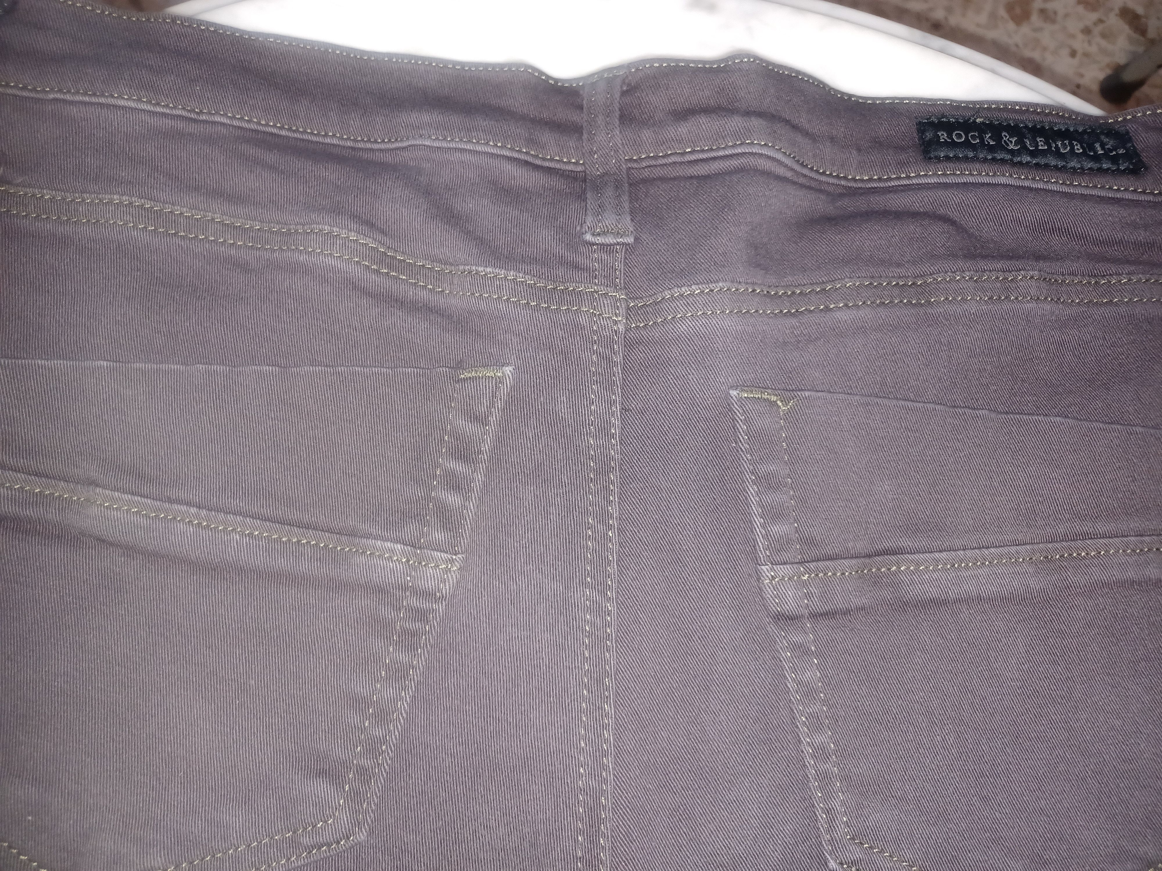 Rock & Republic Rock & Republic Women's Jeans SZ 14 Dark Brown Size 36" / US 14 / IT 50 - 4 Thumbnail