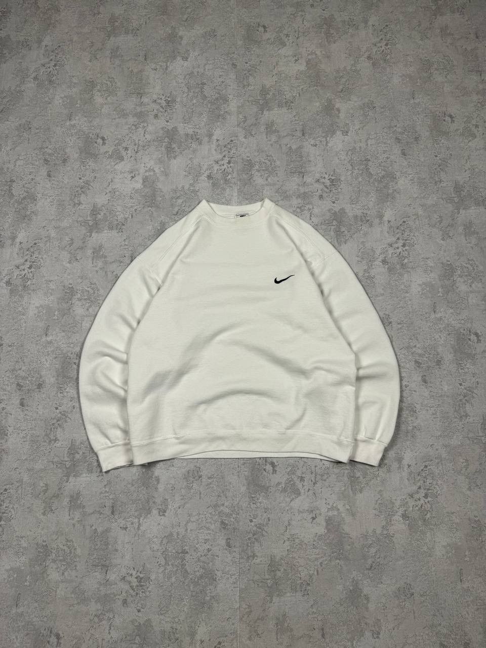 Nike Vintage 90’s Nike White Sweatshirt Crew Neck Made in USA Size US XL / EU 56 / 4 - 1 Thumbnail