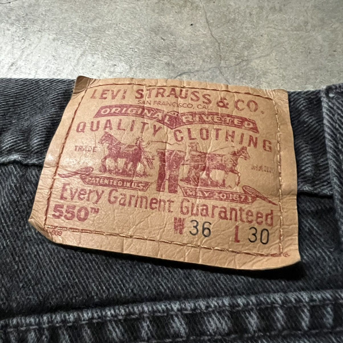 Levi's × Levi's Vintage Clothing × Vintage Vintage Levi’s 550 High-Waisted BLACK Denim Jeans Size US 36 / EU 52 - 4 Thumbnail