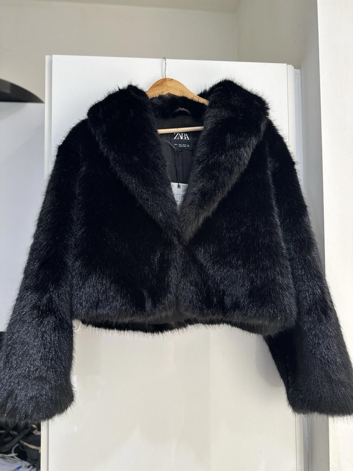 Zara ZARA faux fur short black coat BNWT Size S / US 4 / IT 40 - 1 Thumbnail