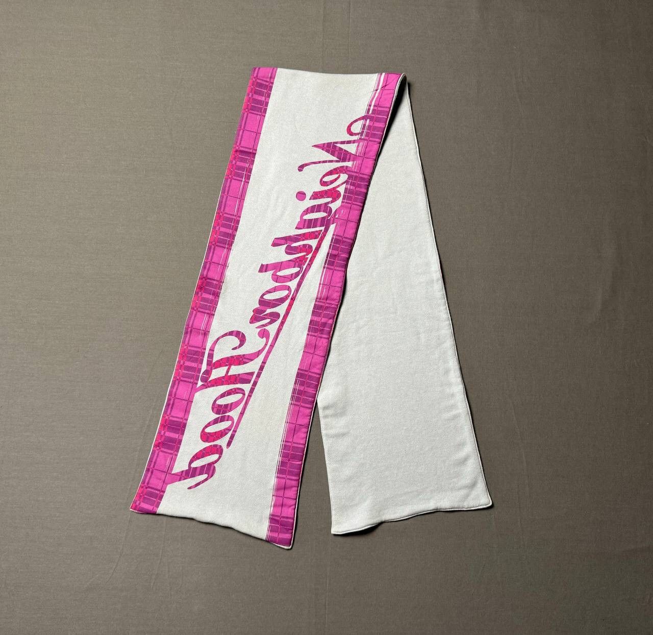 Logo Scarf
