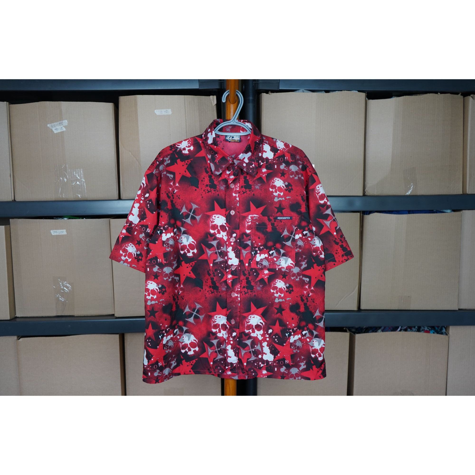 Vintage Y2K Ripzone Skull Art Red Men's M Vintage Shirt #366 Size US M / EU 48-50 / 2 - 1 Thumbnail