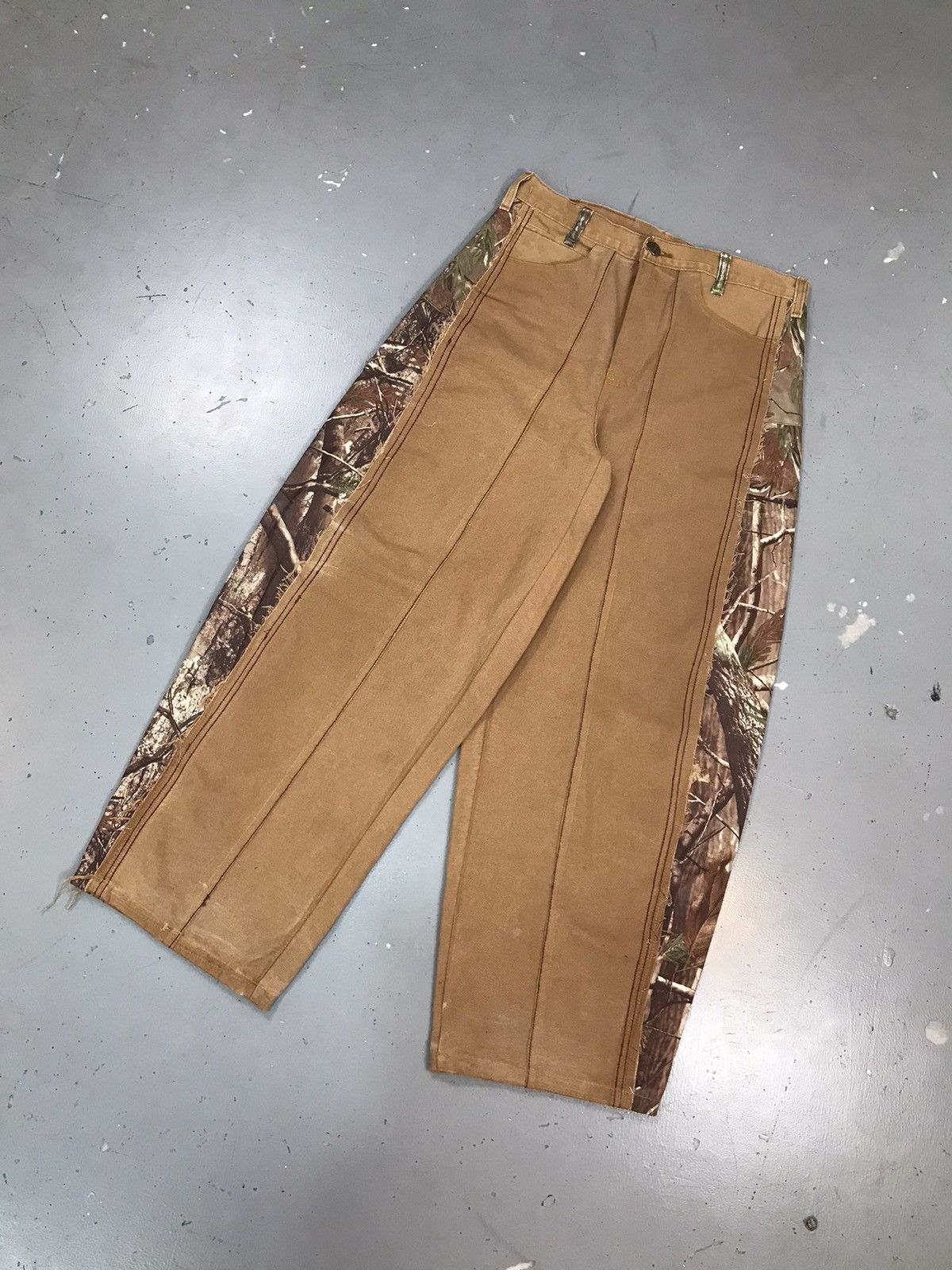 Carhartt × Designer × Vintage Vintage custom carhartt B01 BRN camo straight fit denim Size US 32 / EU 48 - 3 Thumbnail