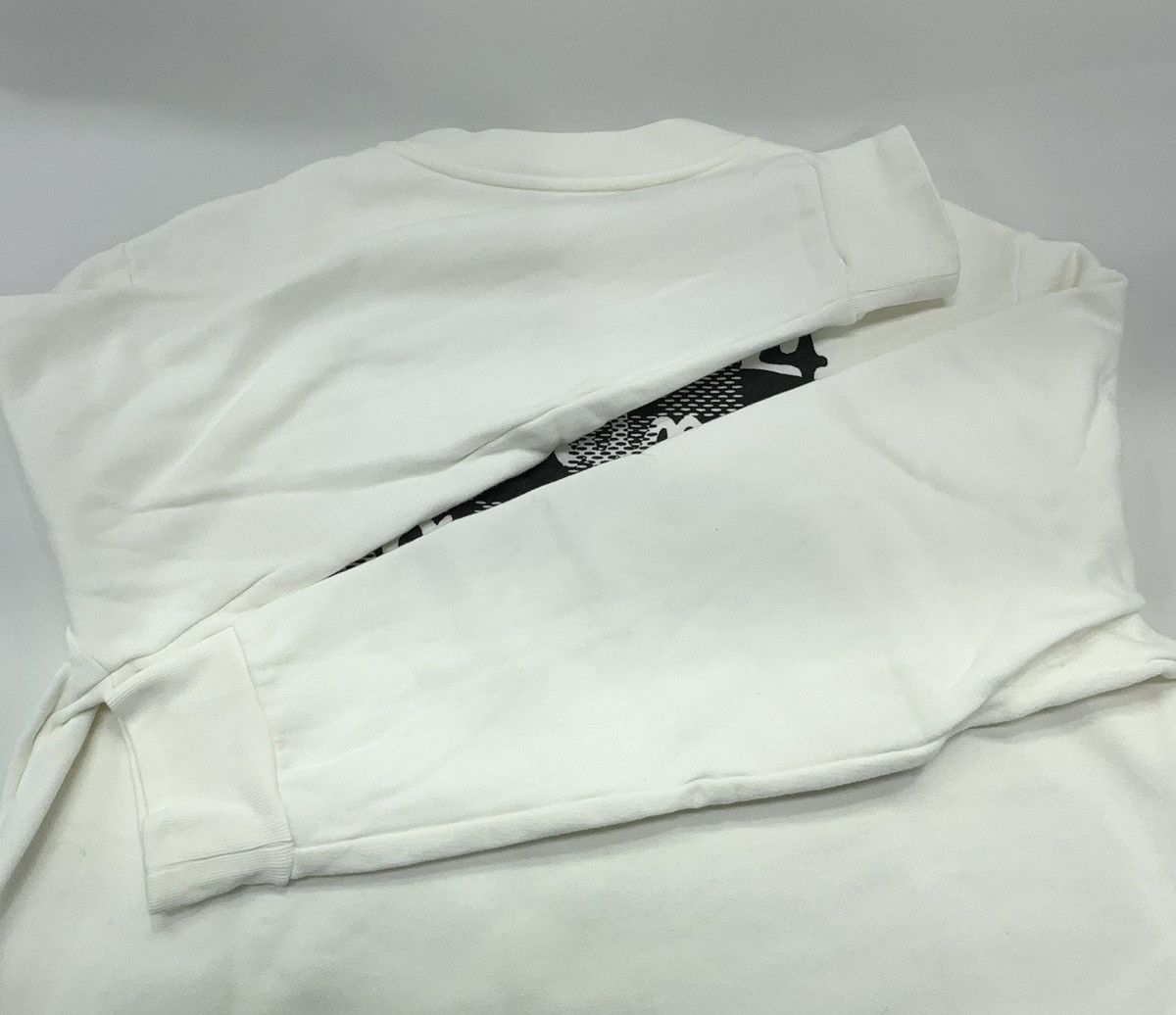 Louis Vuitton Louis Vuitton 2024 white cotton sweatshirt Size US L / EU 52-54 / 3 - 9 Thumbnail