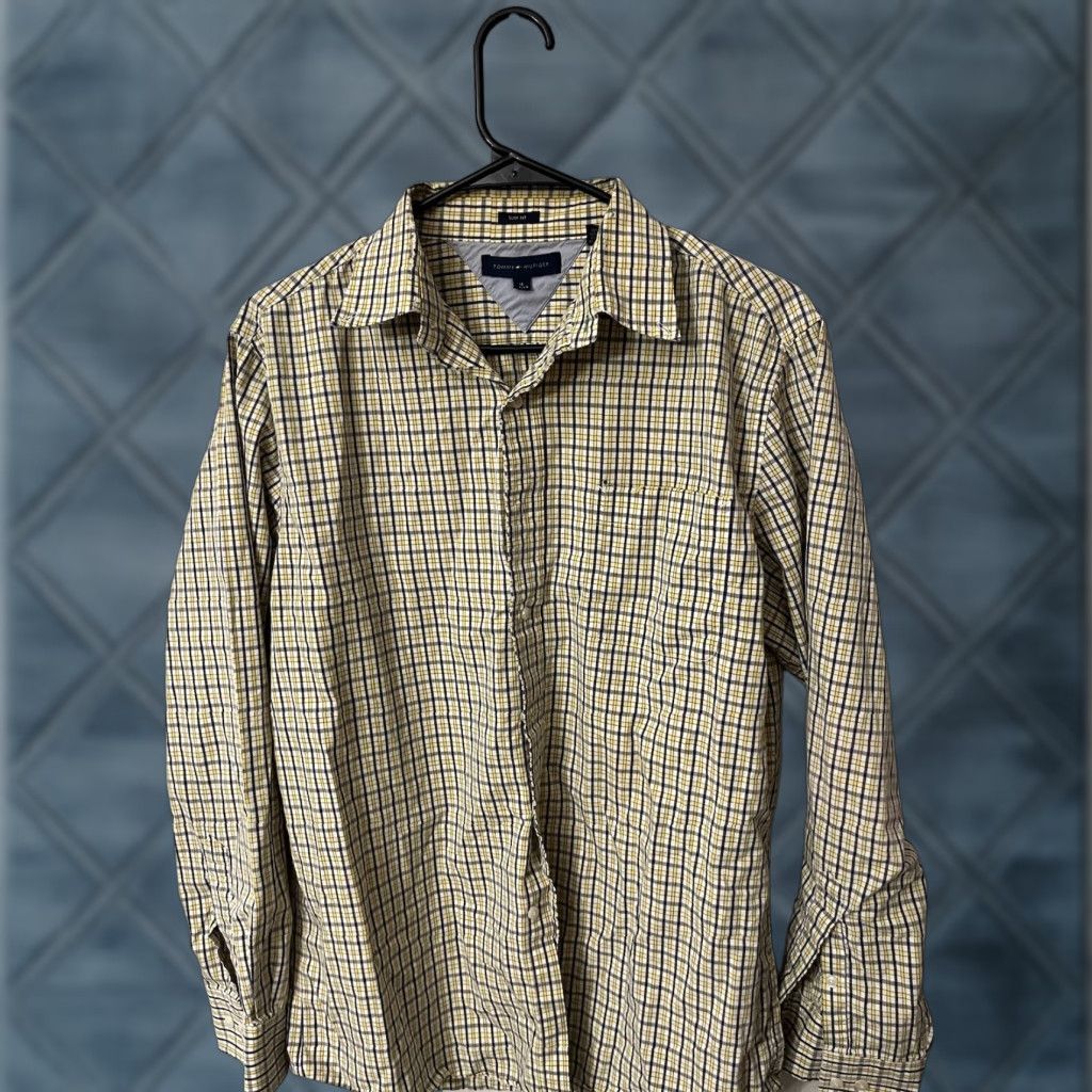 Tommy Hilfiger Tommy Hilfiger Slim Fit Yellow Plaid Button-Down Long Sleeve Shirt 16 Mens Size US L / EU 52-54 / 3 - 1 Thumbnail
