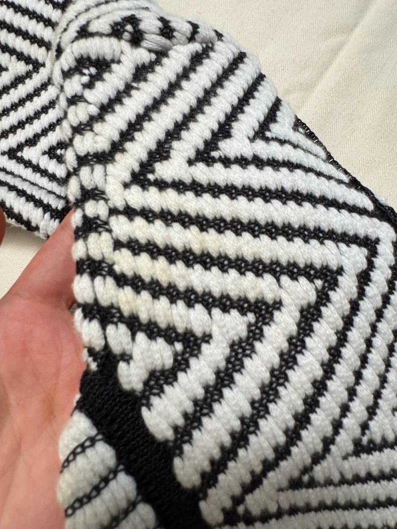 Louis Vuitton Louis Vuitton Knitted v-cut striped short sleeves Size US M / EU 48-50 / 2 - 5 Thumbnail