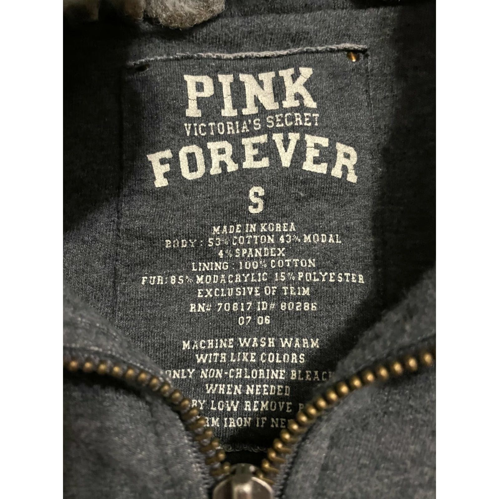 Victoria's Secret Victo ria's Secret PINK Forever Zip Up Hoodie Small Gray Womens Shirt? Size S / US 4 / IT 40 - 3 Thumbnail
