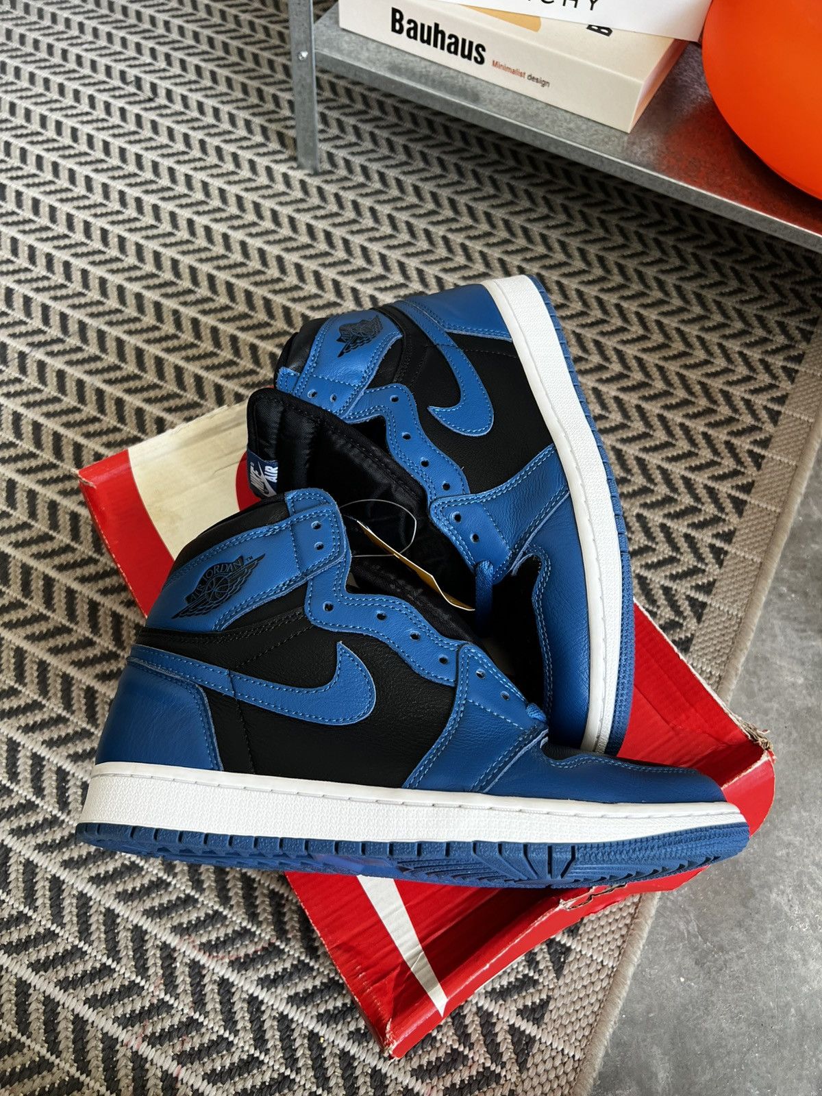 Nike Nike AJ1 High Size US 8.5 / EU 41-42 - 8 Thumbnail