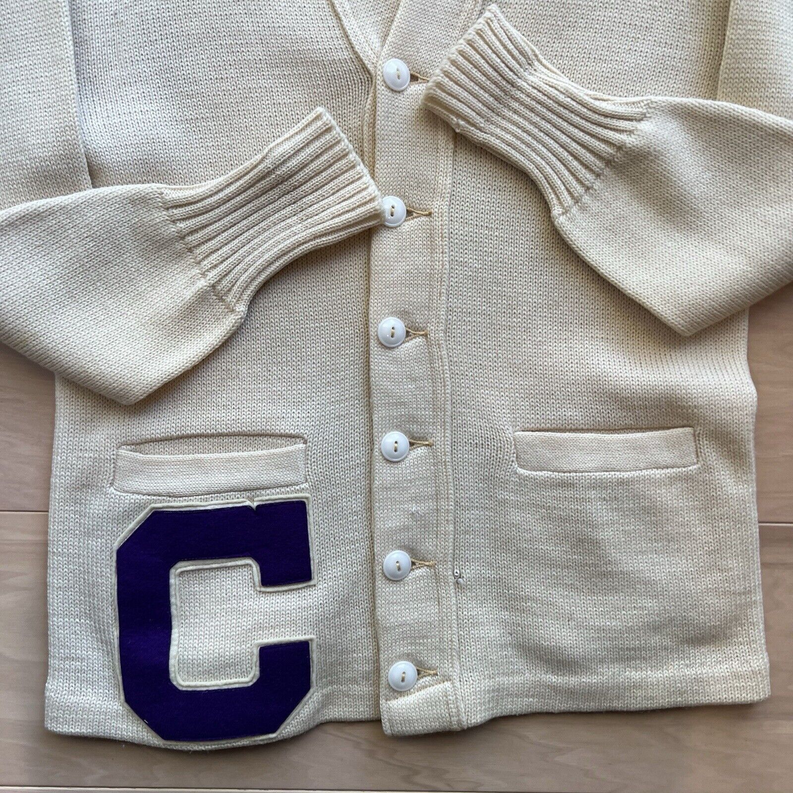 Vintage Vintage Letterman Cardigan S Beige Wool Sweater 60s Indian Size US S / EU 44-46 / 1 - 5 Thumbnail