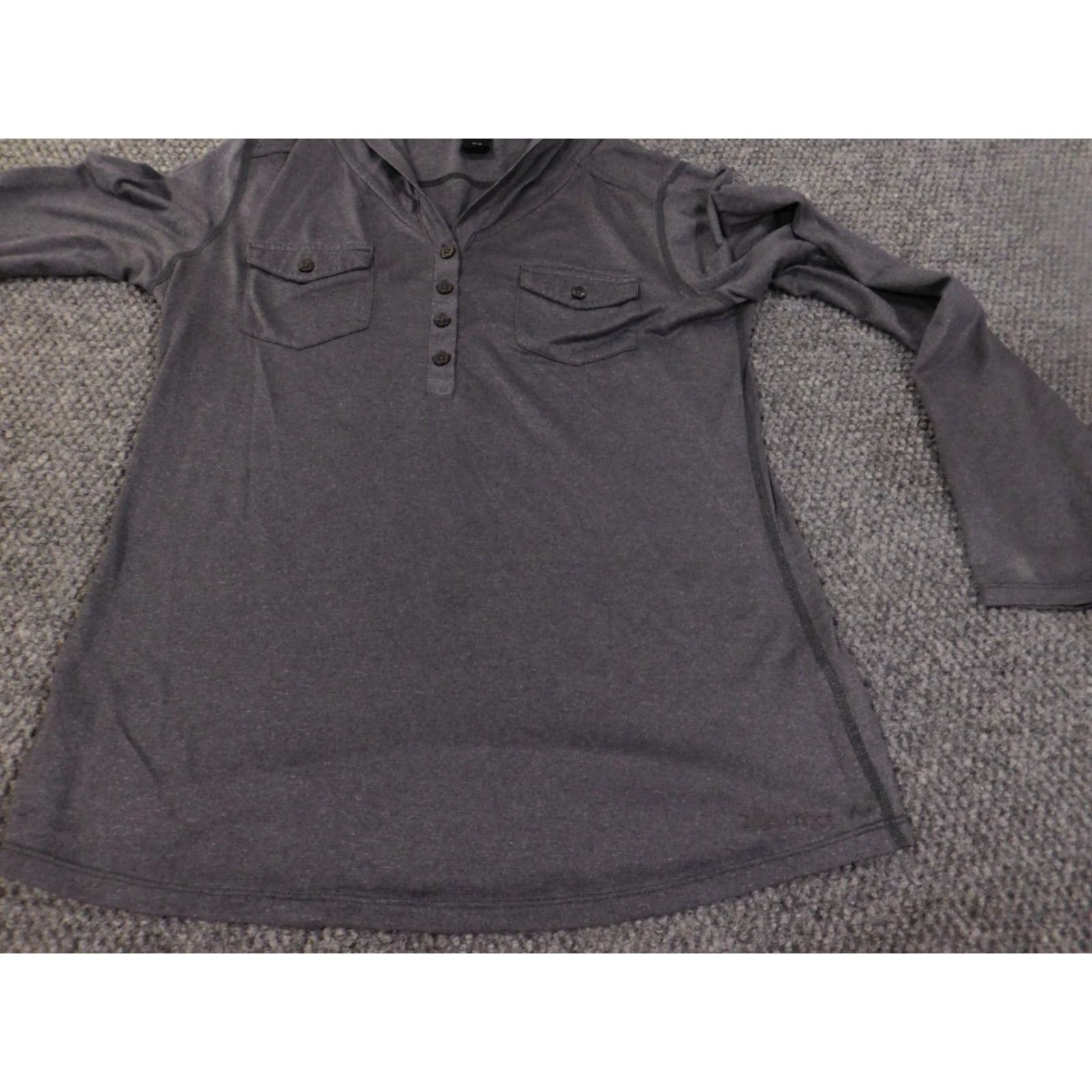 Marmot Marmot Hoodie Women M Gray Lightweight Pullover Crew Neck Outdoors Hiking Logo Knit Nylon Polyester Stitching Discoloration Hole - Good Condition Size M / US 6-8 / IT 42-44 - 6 Thumbnail