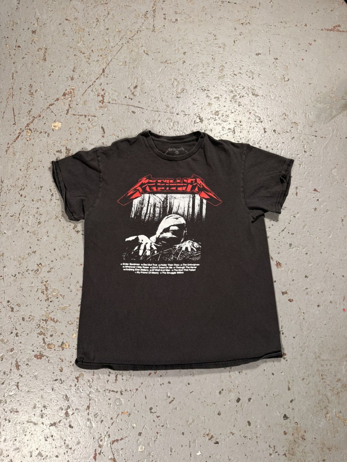Metallica Sunfaded Metallica Enter Sandman Band Concert Tee Size US M / EU 48-50 / 2 - 1 Thumbnail