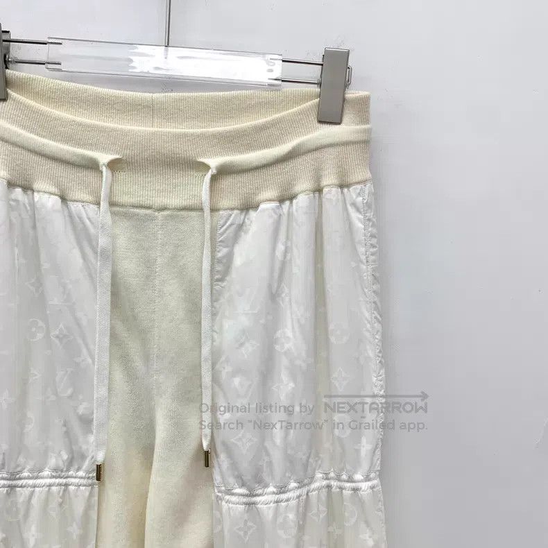 Louis Vuitton Louis Vuitton size xs 24 styles of beige presbyopic patchwo Size US 28 / EU 44 - 3 Thumbnail
