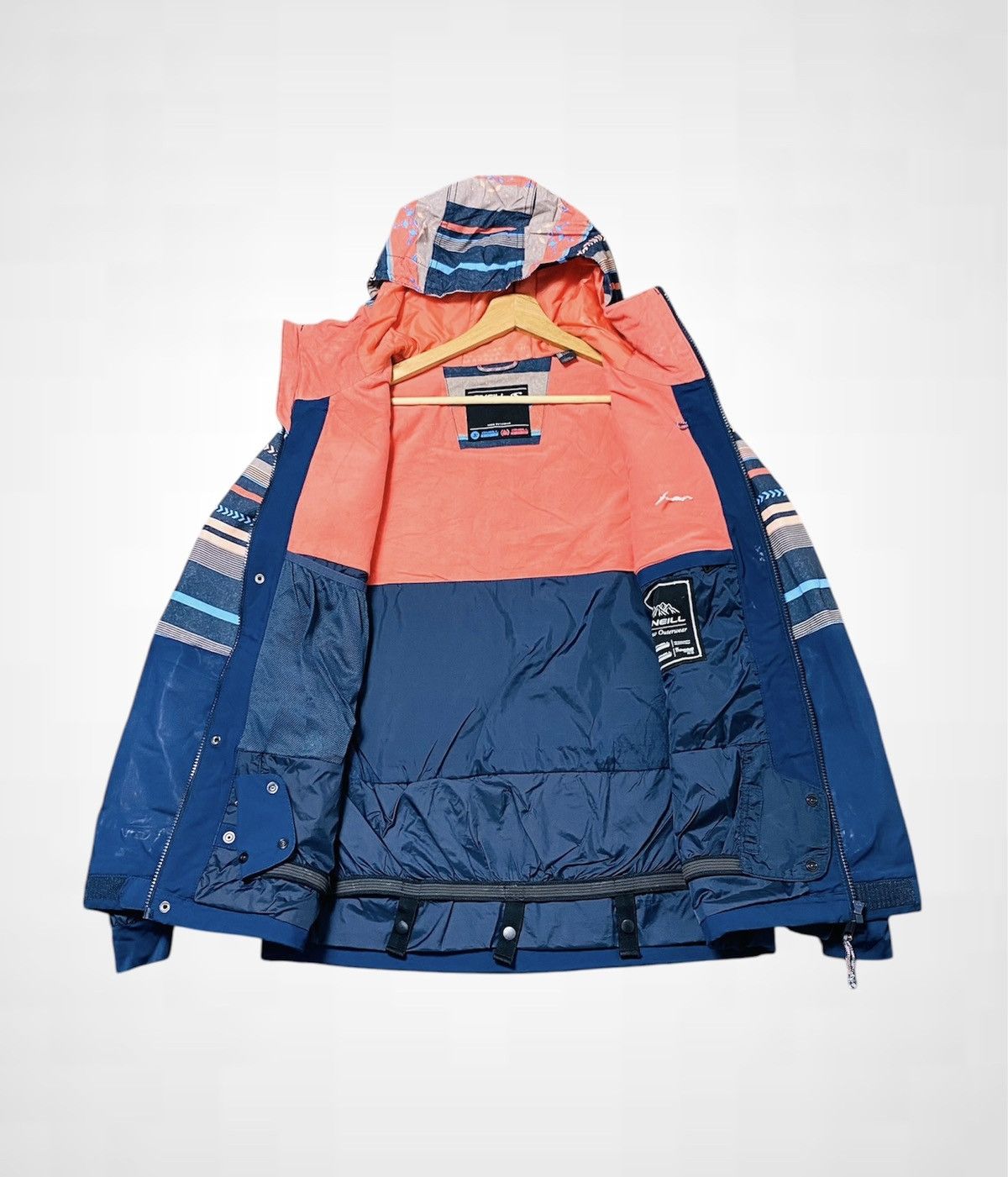 O'Neill Rare Oneill Snow Outwear Colour Block Jacket Size US S / EU 44-46 / 1 - 4 Thumbnail