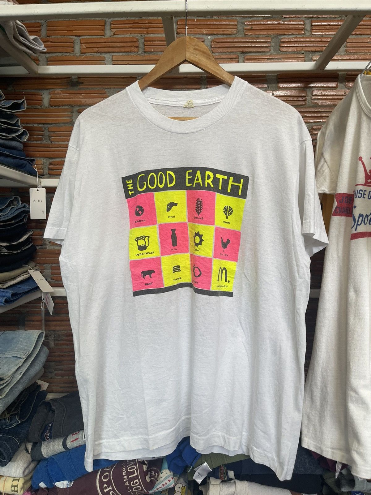 Vintage Vintage 90s The Good Earth Mcdonald’s T shirt XL Size US XL / EU 56 / 4 - 1 Thumbnail