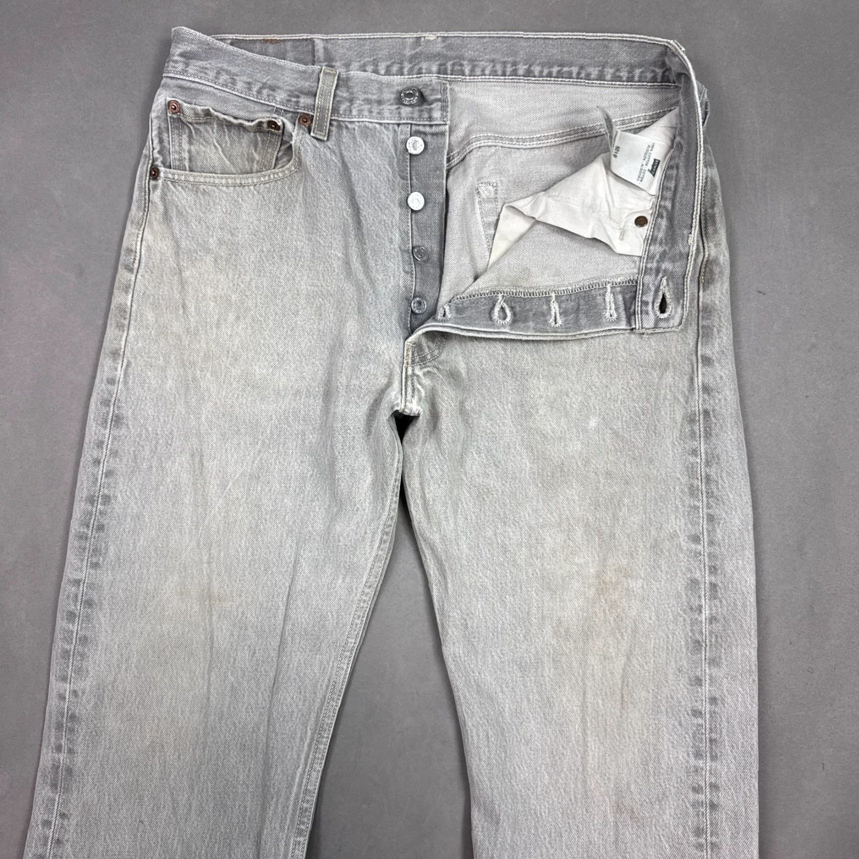 Levi's Levi's 501 Jeans Mens Gray Button Fly Distressed Thrashed 32x29 Straight Denim Pants Size US 34 / EU 50 - 2 Thumbnail
