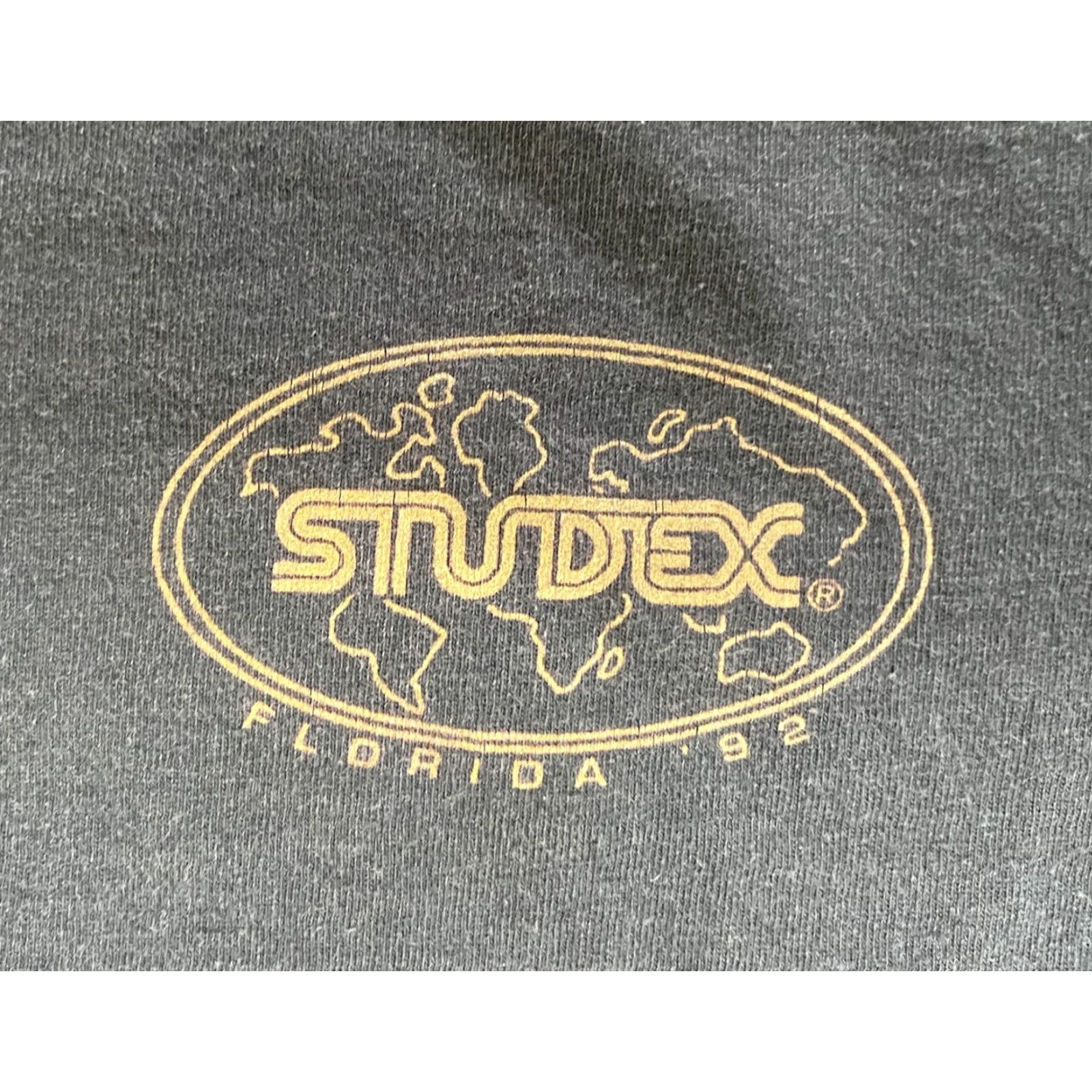 Lee VINTAGE Lee Shirt Mens 90s Black Cotton 1992 Florida Studex Ear Piercing Equipment T-Shirt Made in USA Sz L Size US L / EU 52-54 / 3 - 6 Thumbnail