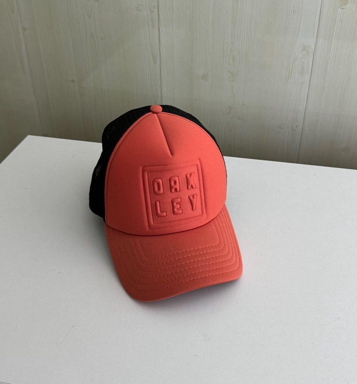 Oakley Vintage Oakley big logo Y2K hat cap Size ONE SIZE - 1 Thumbnail