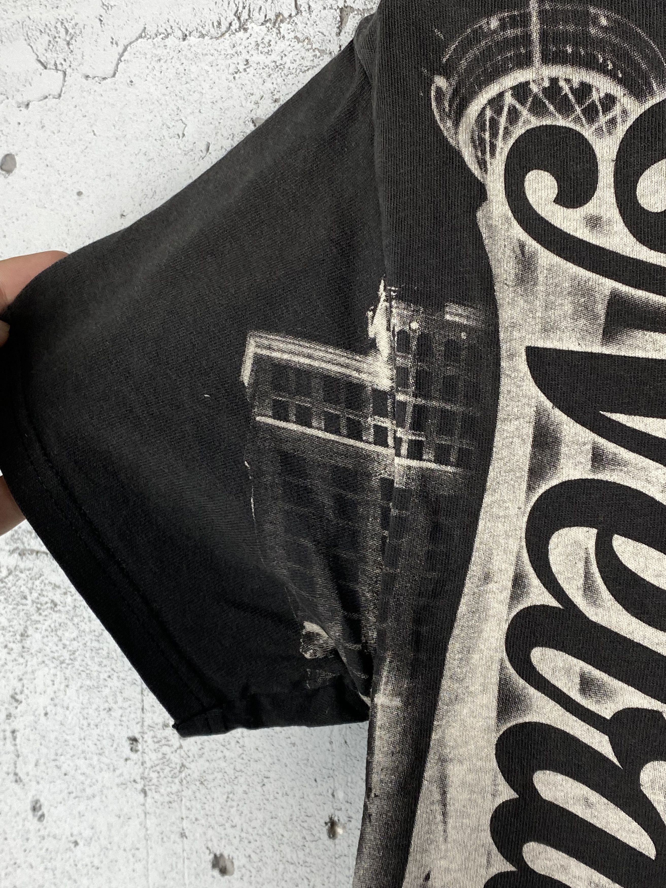 Vintage Las Vegas 98’ Vintage American T-shirt 90s AOP Size US M / EU 48-50 / 2 - 3 Thumbnail