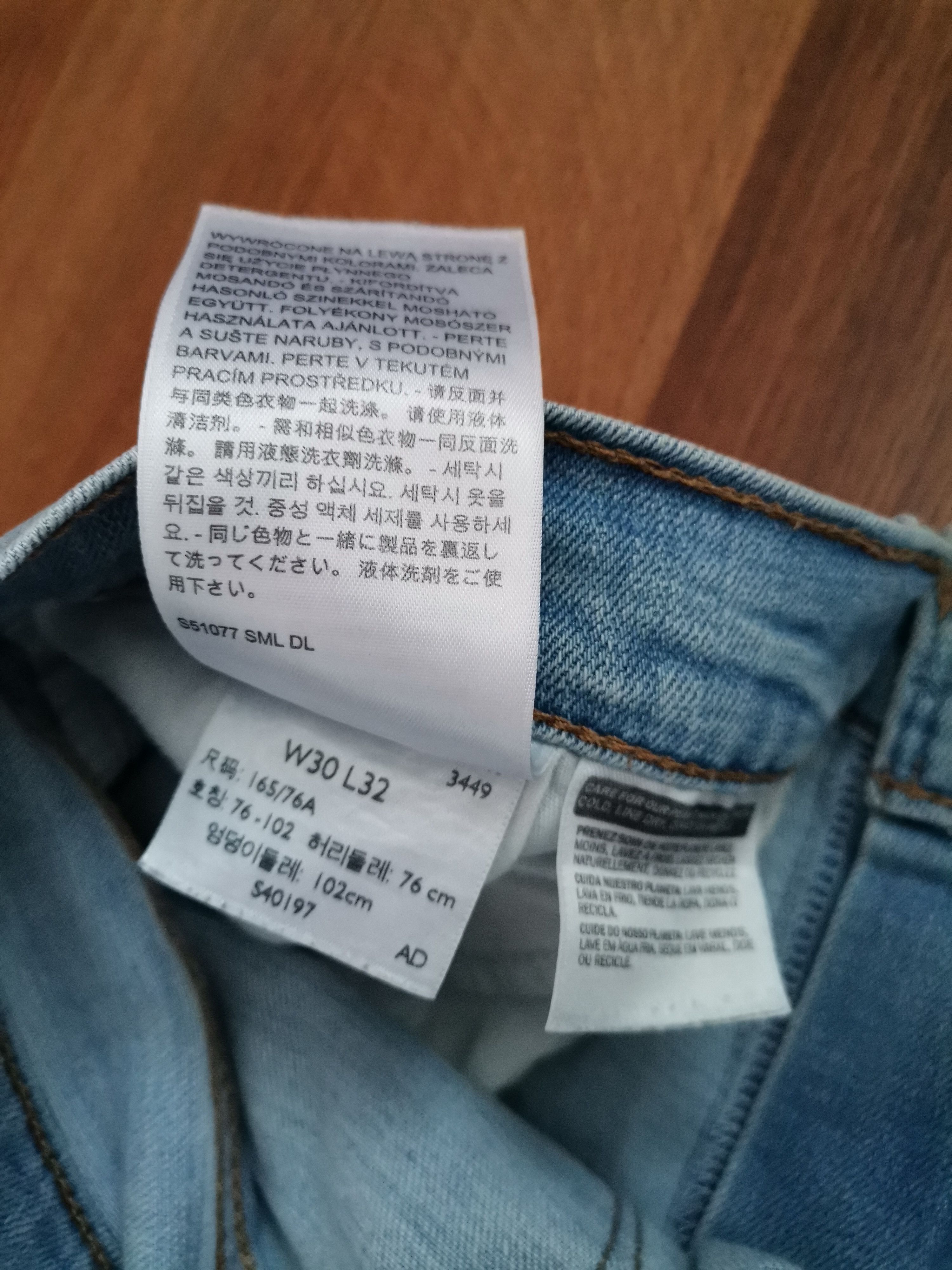 Levi's Levi's Women's 724 Distressed Jeans Size 30" / US 8 / IT 44 - 3 Thumbnail