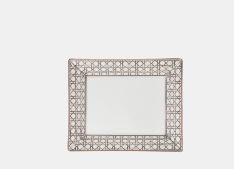 Dior o1w1db10425 HYC04CM Size: OS / Trinket Tray Size ONE SIZE - 1 Thumbnail