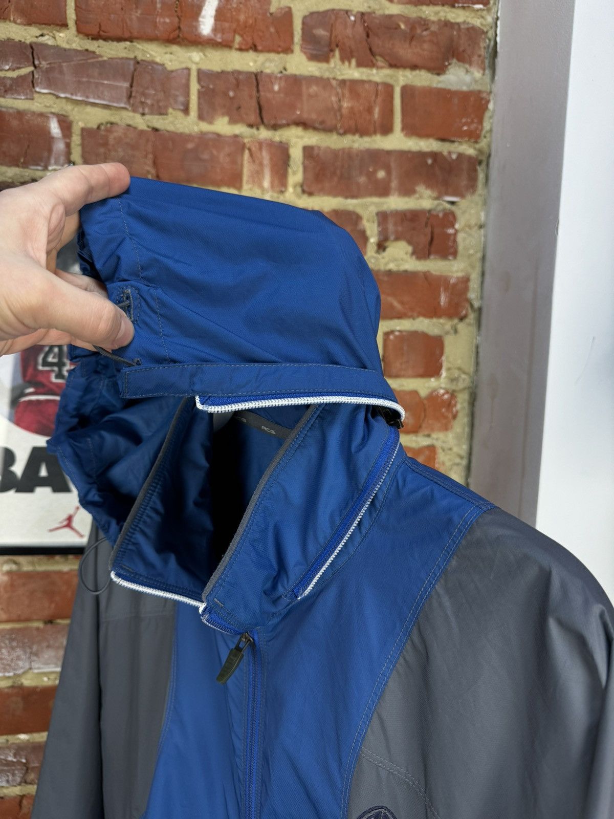 Nike ACG × Vintage NIKE ACG Vintage Windbreaker Light Jacket Packable Size US L / EU 52-54 / 3 - 17 Thumbnail