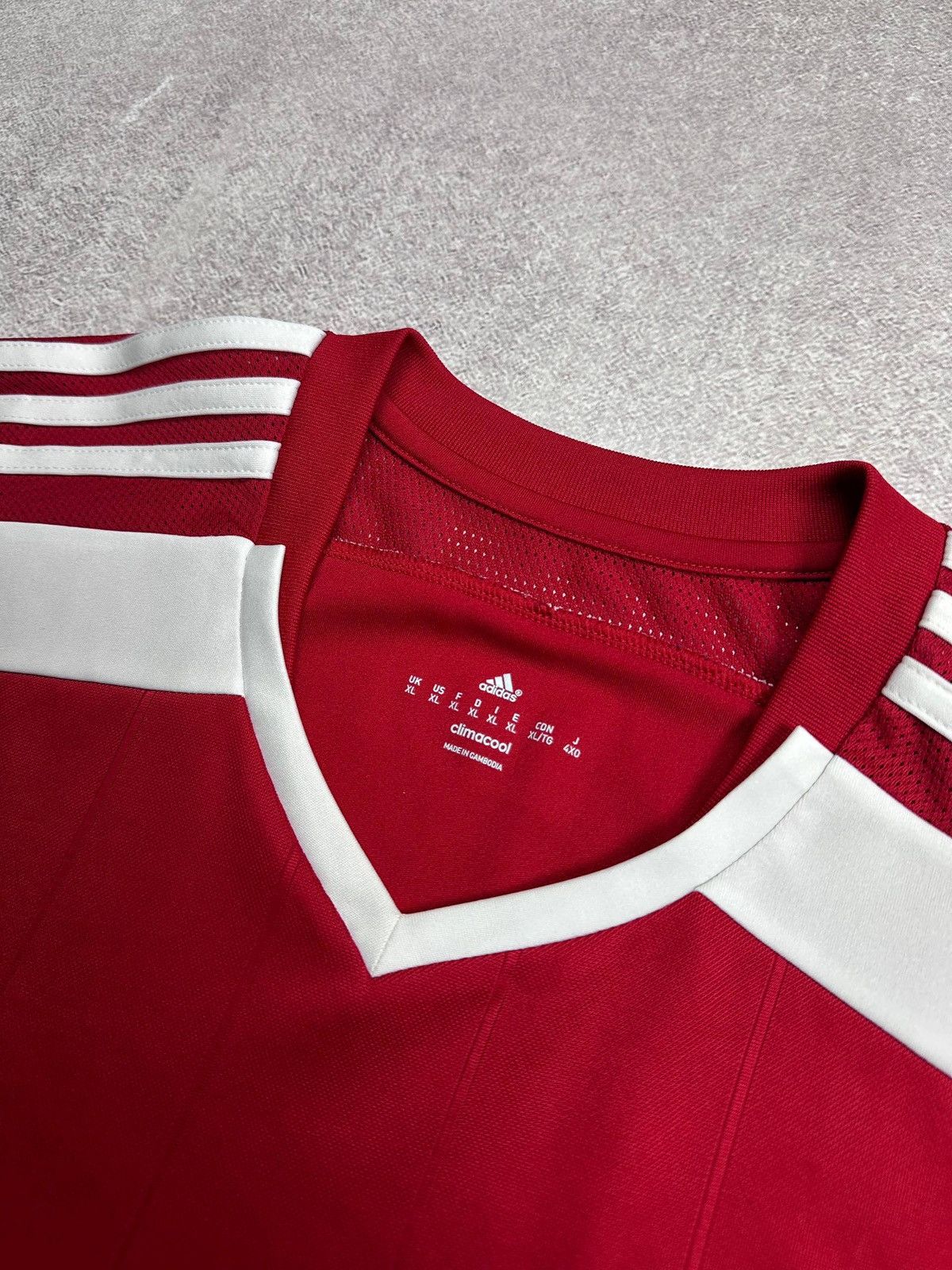 Adidas 2014 West Bromwich Albion Adidas Away Jersey T-shirt XL Size US XL / EU 56 / 4 - 6 Thumbnail