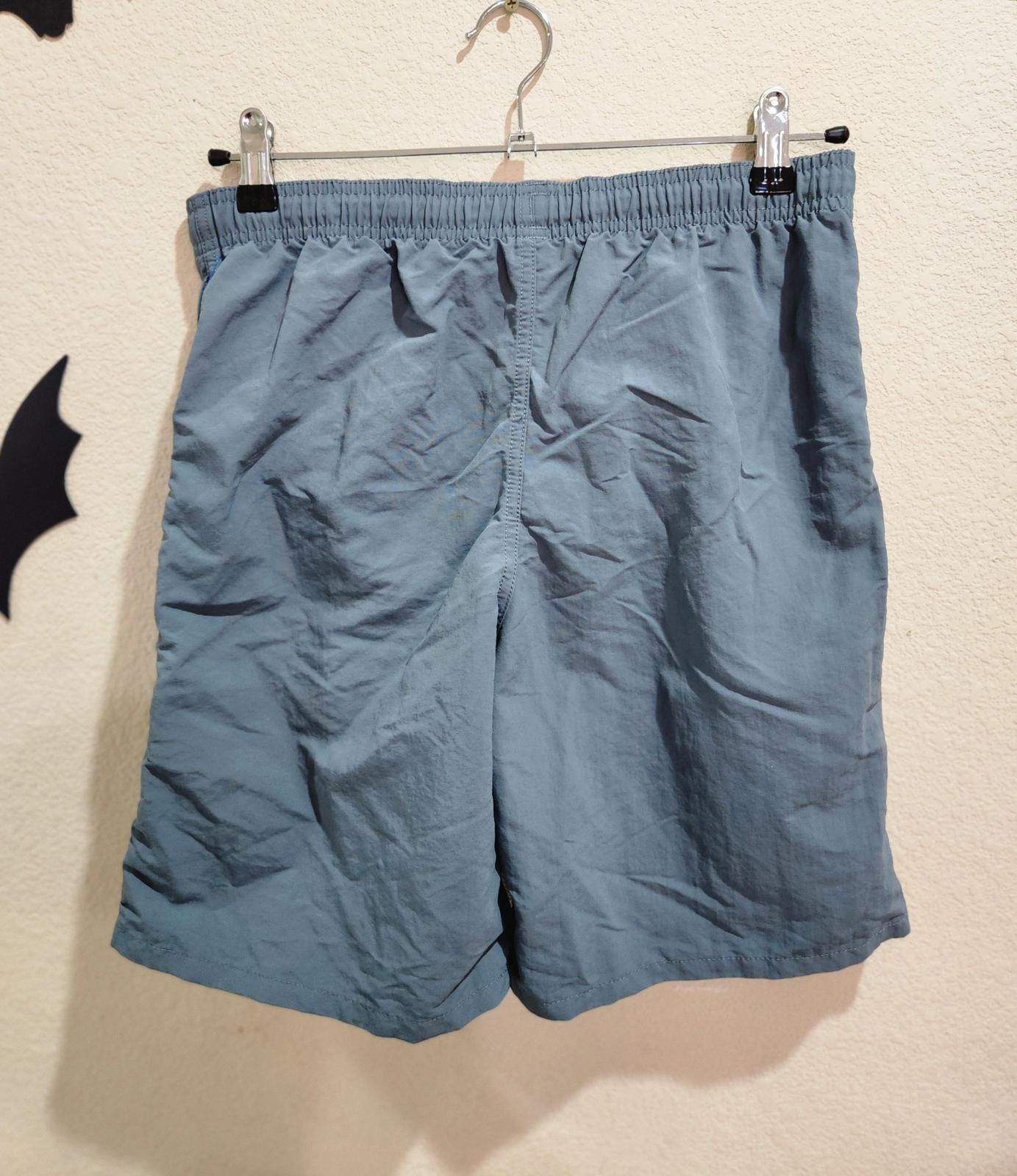 Patagonia Patagonia shorts teens Nylon size 14-16 (XL) blue/green Size US 36 / EU 52 - 2 Thumbnail
