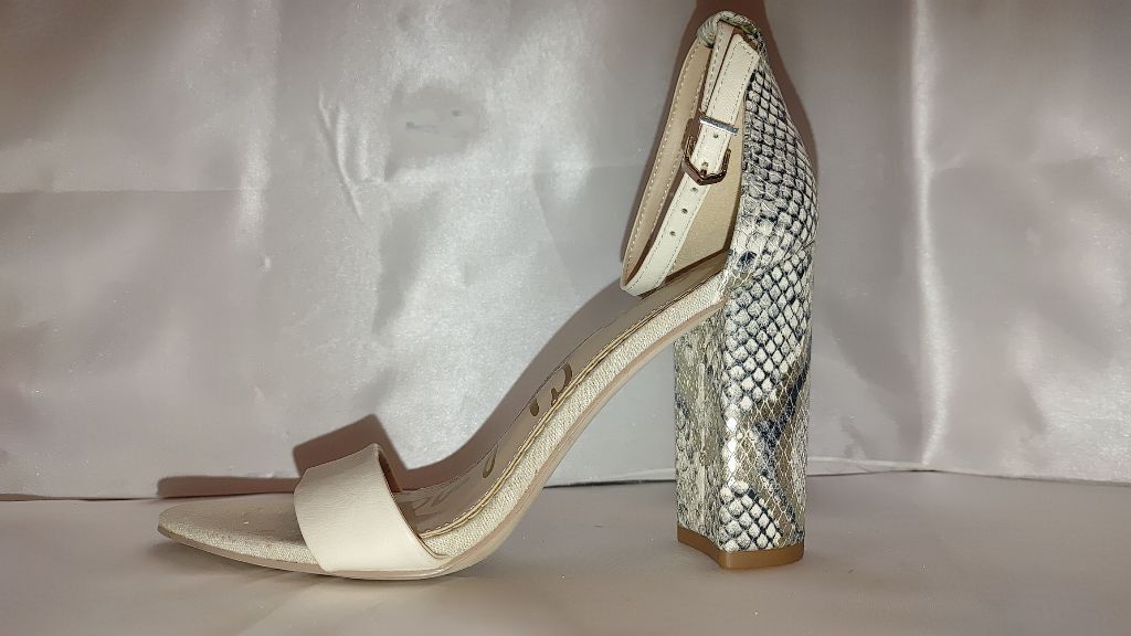 Sam Edelman Sam Edelman Yaro Heeled Peep Toe Size 7 Size US 7 / IT 37 - 2 Thumbnail