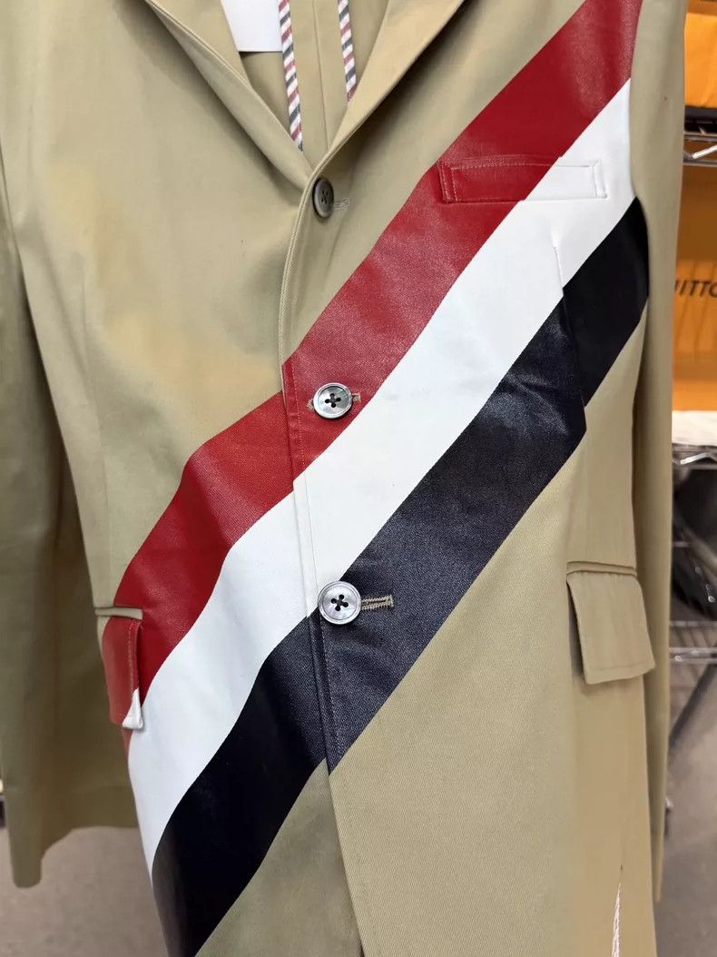 Thom Browne Thom Browne Size 4 Classic three-striped suit 2506-Nextar Size 40R - 3 Thumbnail