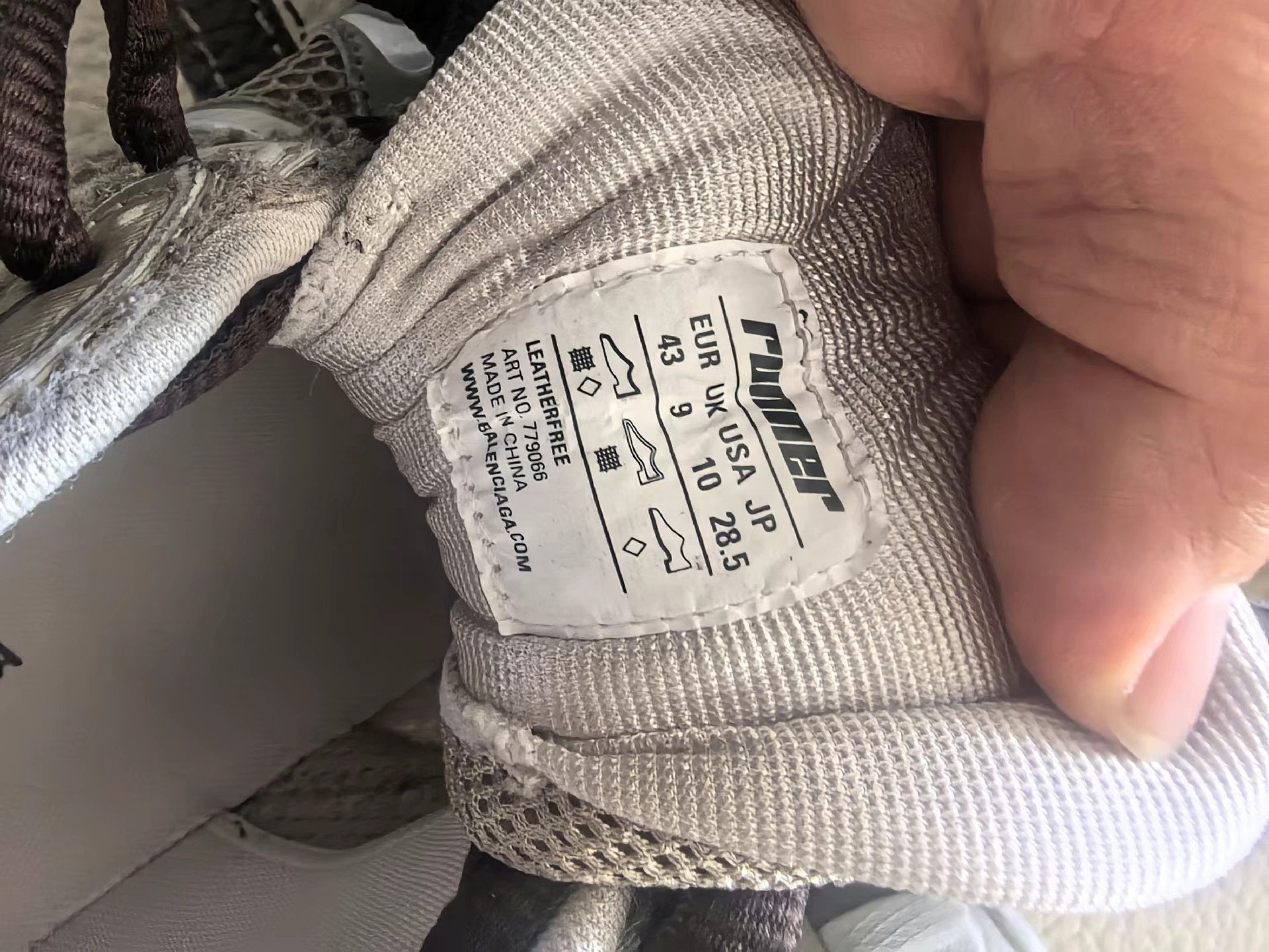 Balenciaga Balenciaga 2.0 New Dad Sneakers K17 Size US 10 / EU 43 - 4 Thumbnail