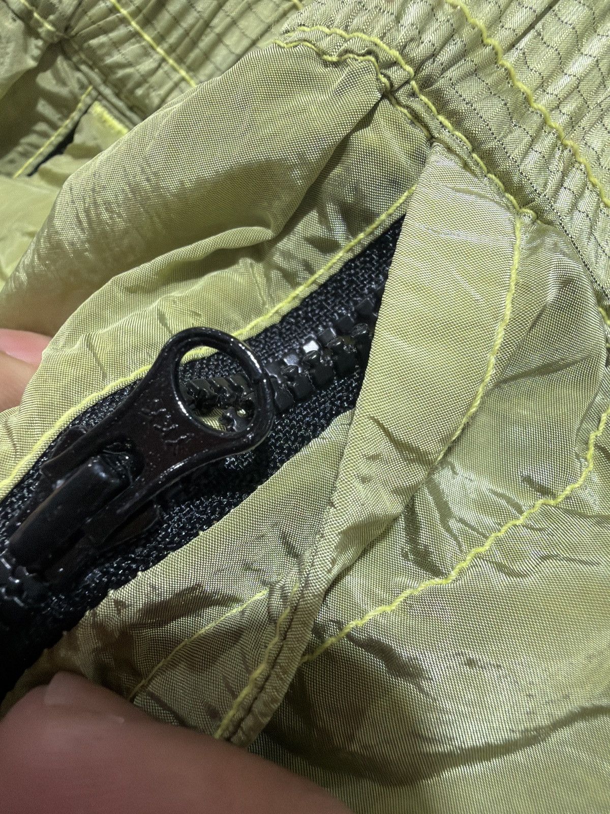 Stone Island Stone Island nylon cargo pants Size US 38 / EU 54 - 12 Thumbnail