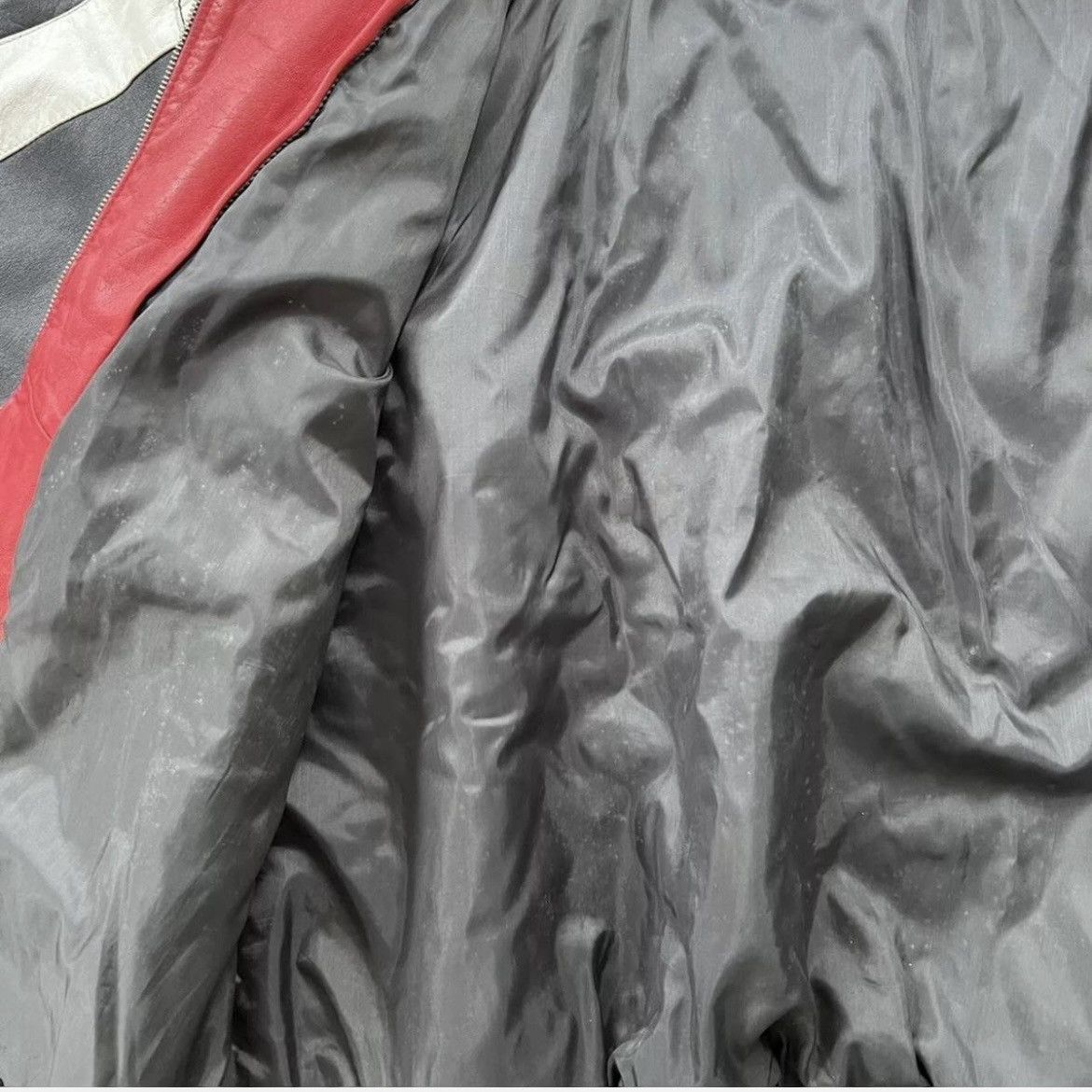 Chase Authentics × NASCAR × Vintage Vintage NASCAR Dale Earnhardt Leather Jacket Size US XL / EU 56 / 4 - 8 Thumbnail