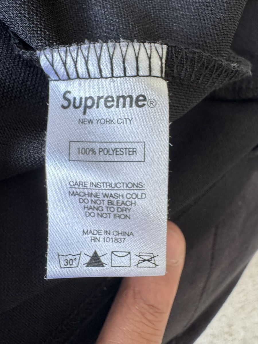 Supreme Supreme Highest standard athletics Size US S / EU 44-46 / 1 - 6 Thumbnail