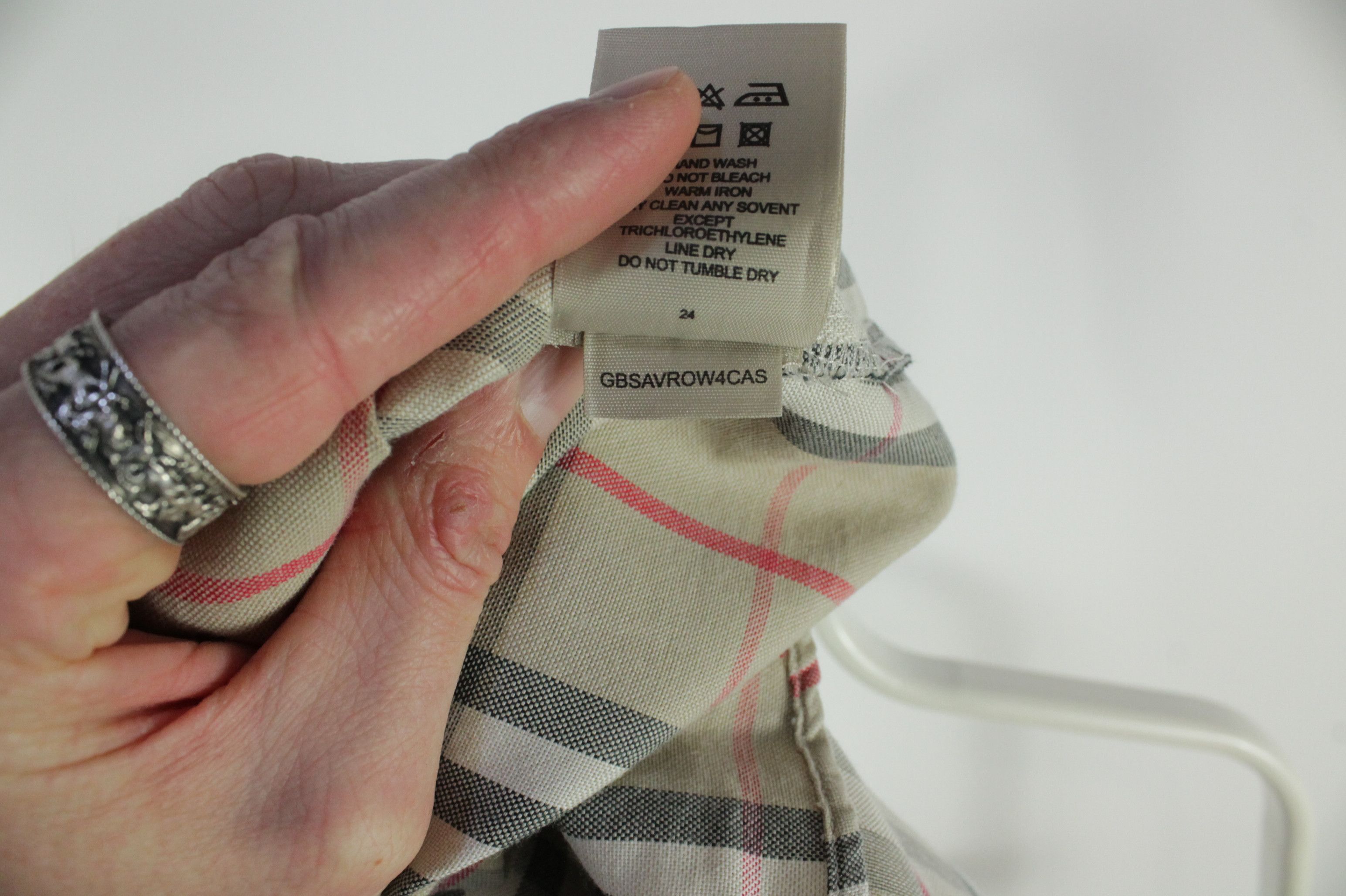 Burberry Burberry Nova Check Button Up S/S Shirt Beige Women's Size L / US 10 / IT 46 - 8 Thumbnail