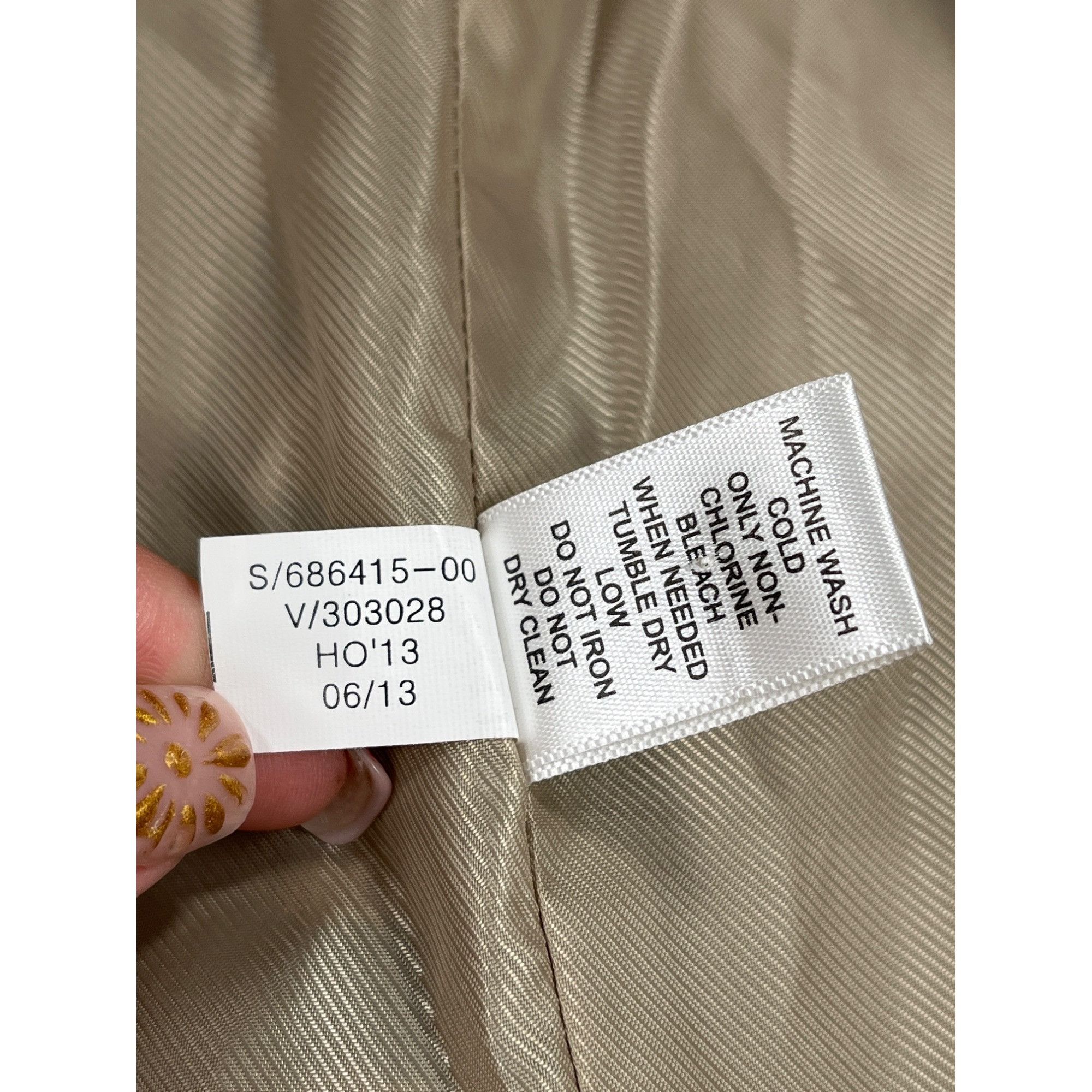Banana Republic Banana Republic SKU 7894 Womens Faux Fur Tiger Print Jacket Size XS / US 0-2 / IT 36-38 - 8 Thumbnail
