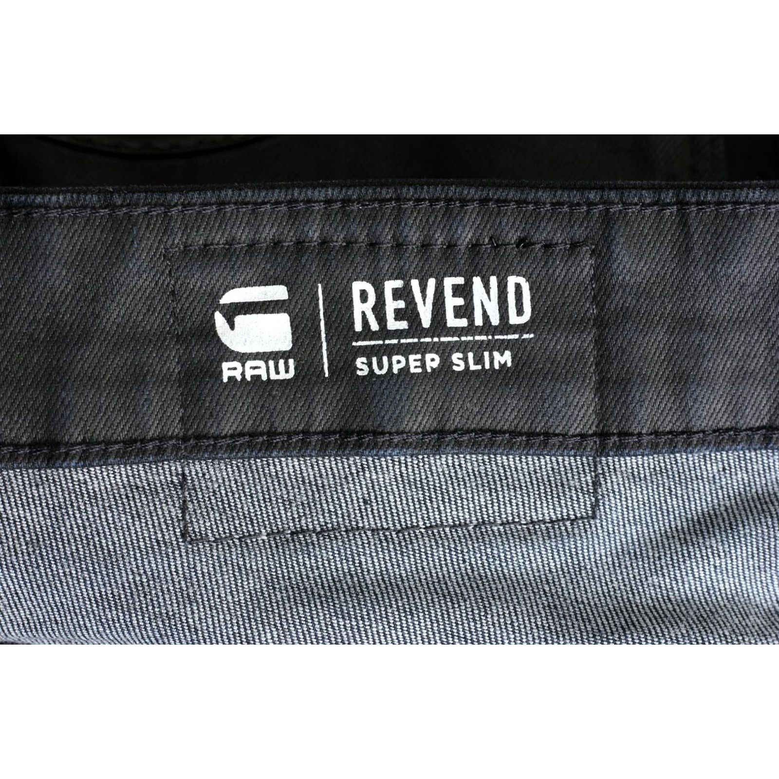 G-Star G-STAR REVEND SUPER SLIM Jeans Men W31 L32 DZ1273 Dark Blue Denim Stretch Skinny 31 Inseam Size US 31 - 5 Thumbnail