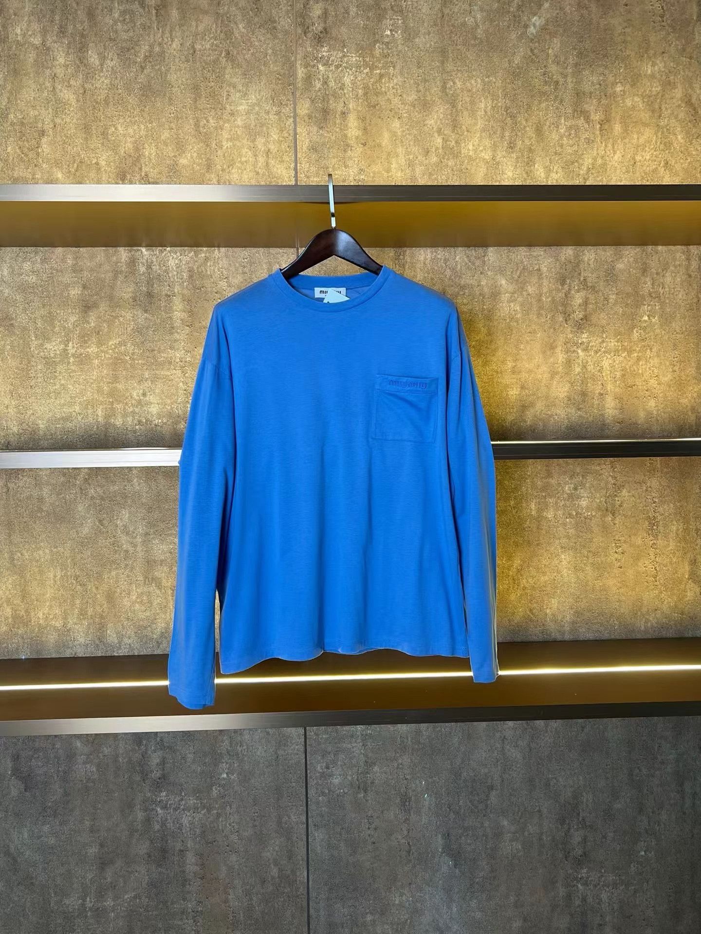 Miu Miu Miumiu Slogan Long Sleeve Size L / US 10 / IT 46 - 1 Thumbnail