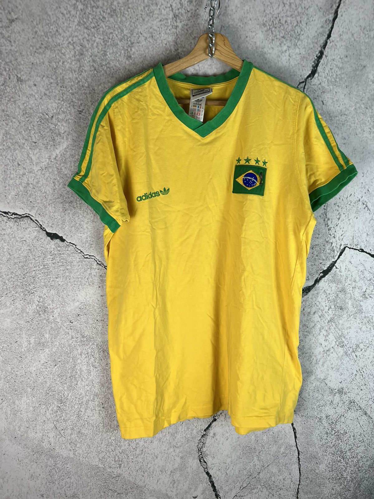 Vintage Adidas Brazil Jersey Vintage ©1994 ISL™ Size US XL / EU 56 / 4 - 1 Thumbnail