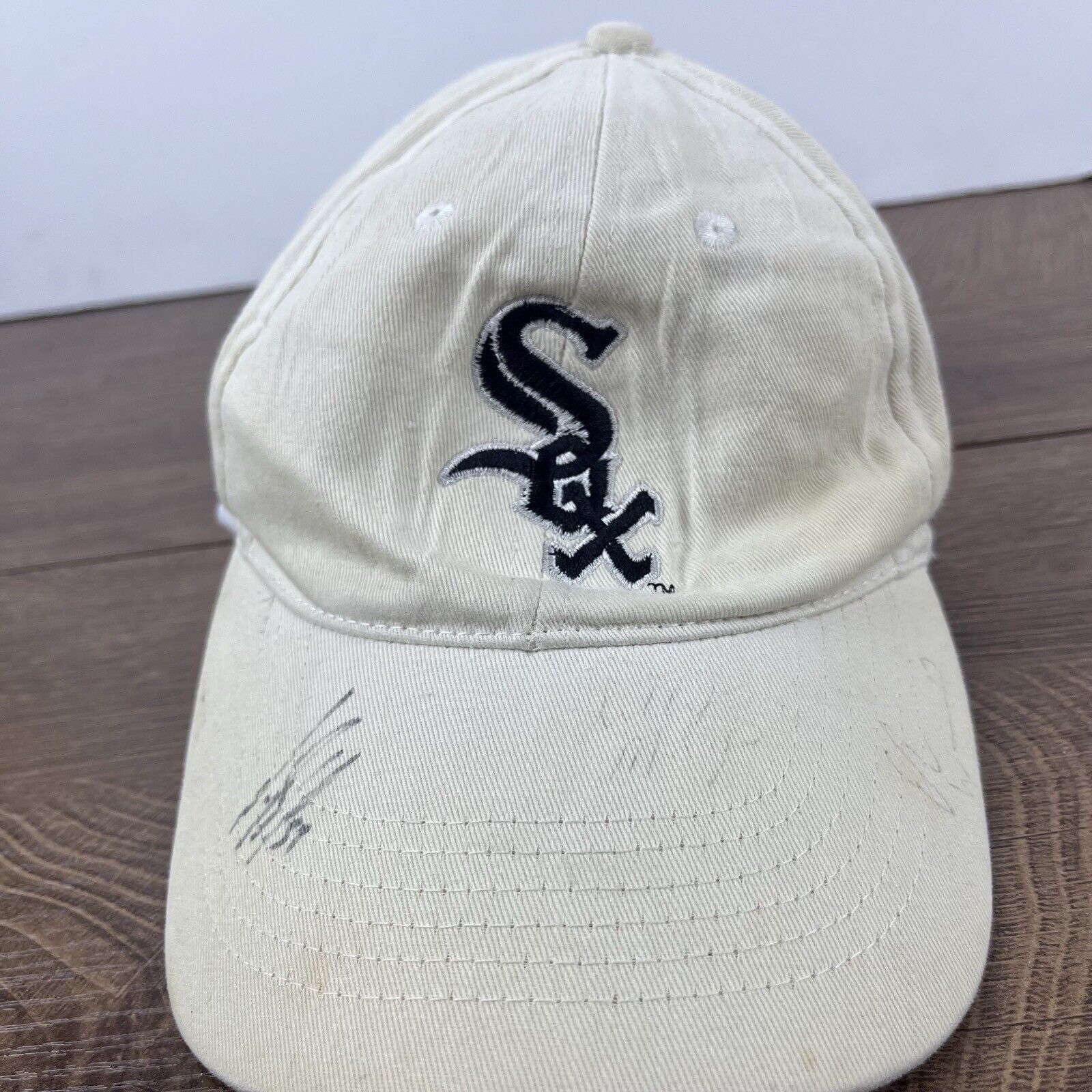 Other Chicago White Sox Hat White Chicago Adjustable Hat White Adu Size ONE SIZE - 3 Thumbnail