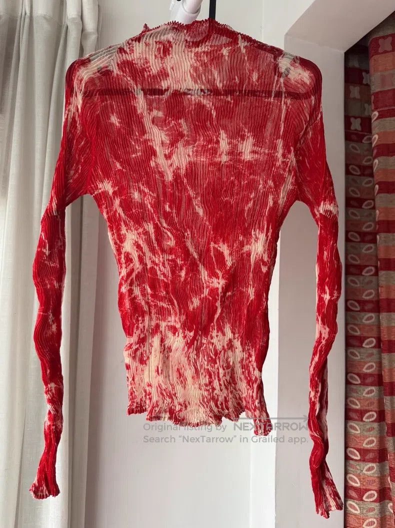 Issey Miyake Issey Miyake Willow Pleat Red Ink Wash Gradient Top Size M / US 6-8 / IT 42-44 - 2 Thumbnail