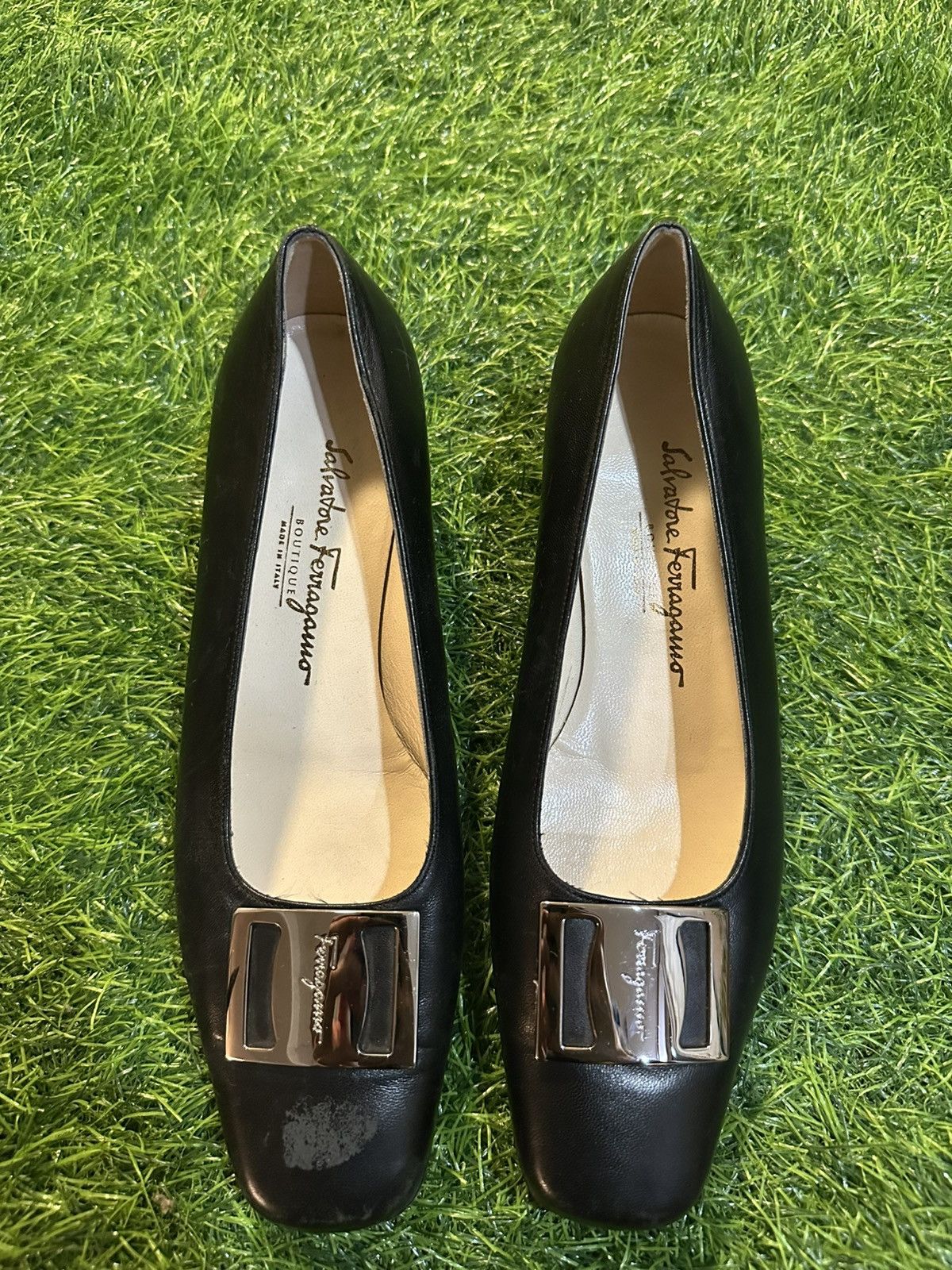 Salvatore Ferragamo Vintage Salvatore Ferragamo Heels Size 6.5 Size US 6.5 / IT 36.5 - 3 Thumbnail