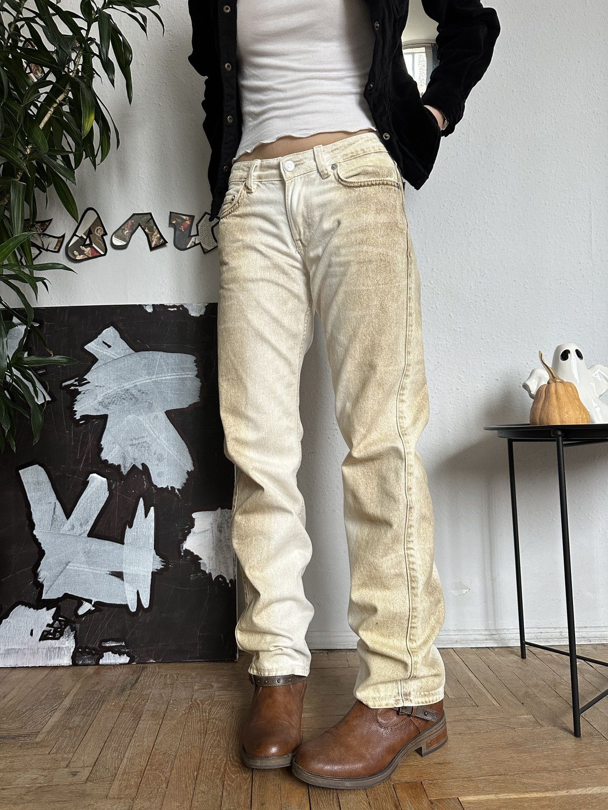 Weekday Weekday Arrow Low Dusty Western Straight Jeans Size 25" / US 0 / IT 36 - 3 Thumbnail