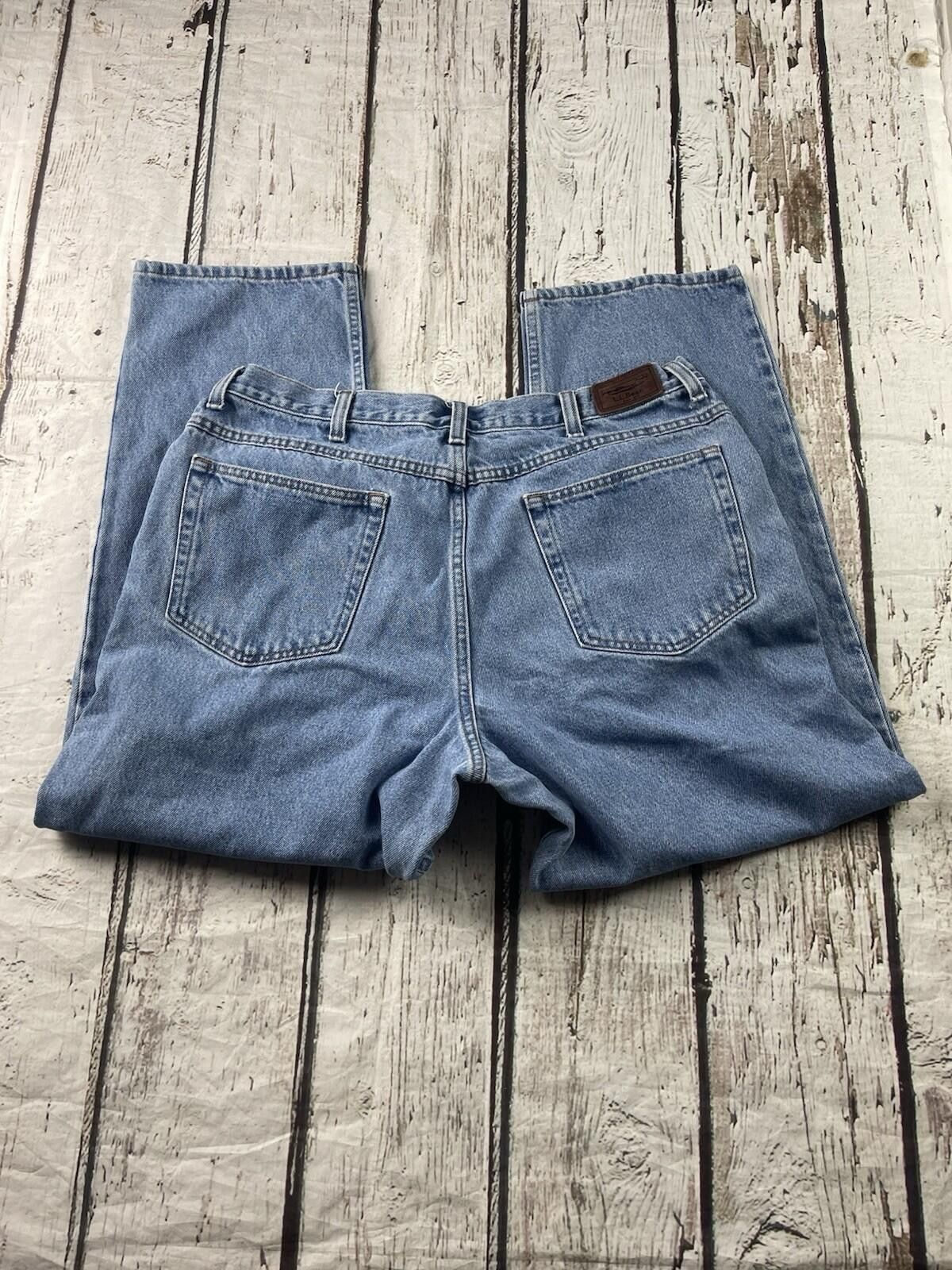 L.L. Bean L.L. Bean Jeans Relaxed Fit Men's Size 37x29 Blue Denim 90s Size US 37 - 1 Thumbnail