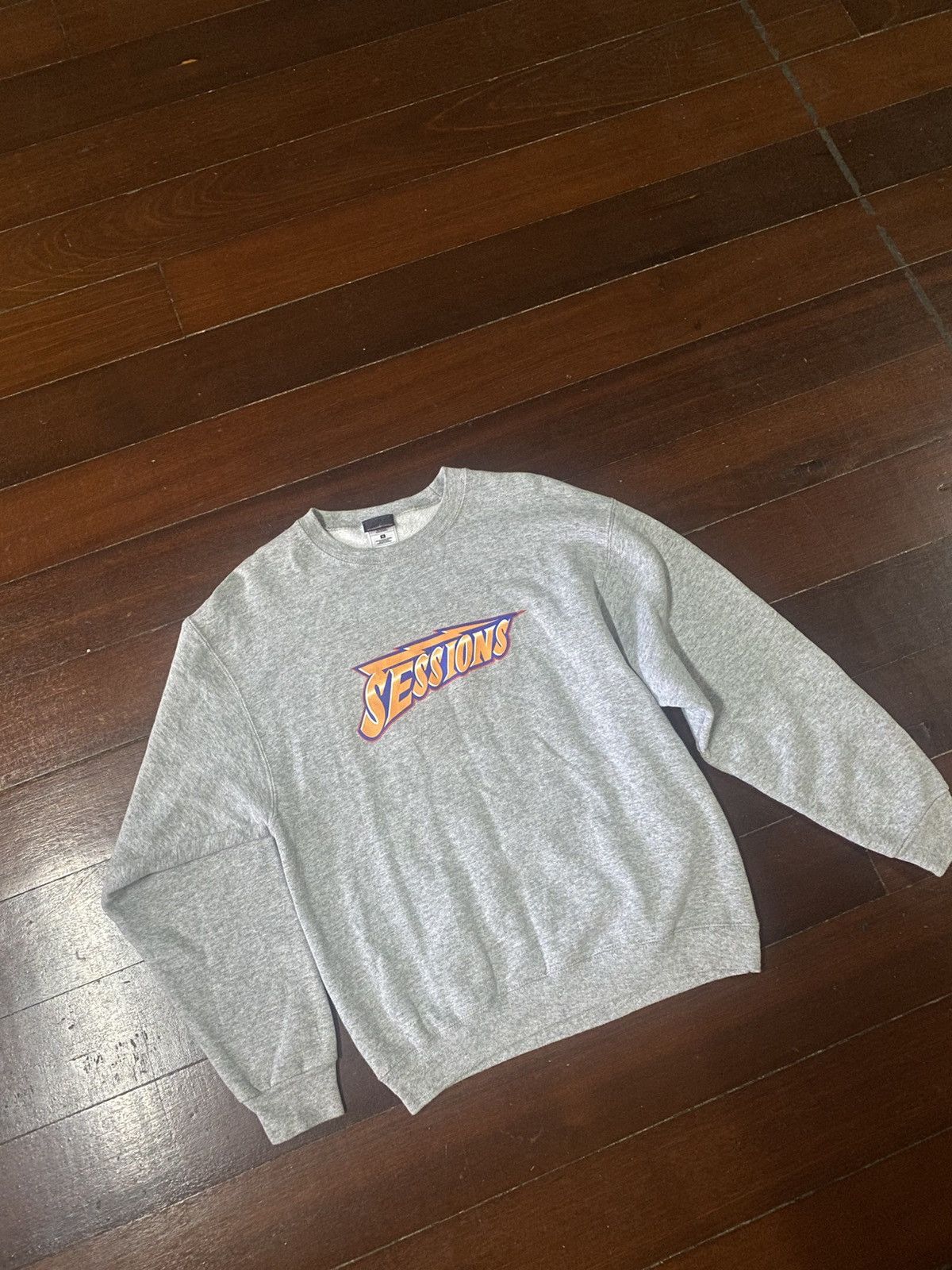 Hook-Ups vintage Y2K seesions skates sweat big logo thunder design Size US M / EU 48-50 / 2 - 2 Thumbnail