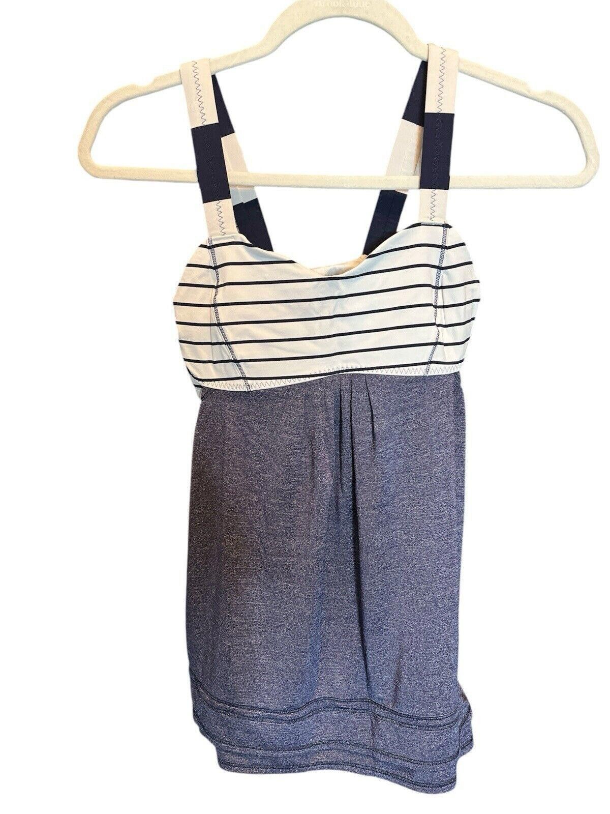 Designer lululemon size 4 tank top Size S / US 4 / IT 40 - 1 Thumbnail