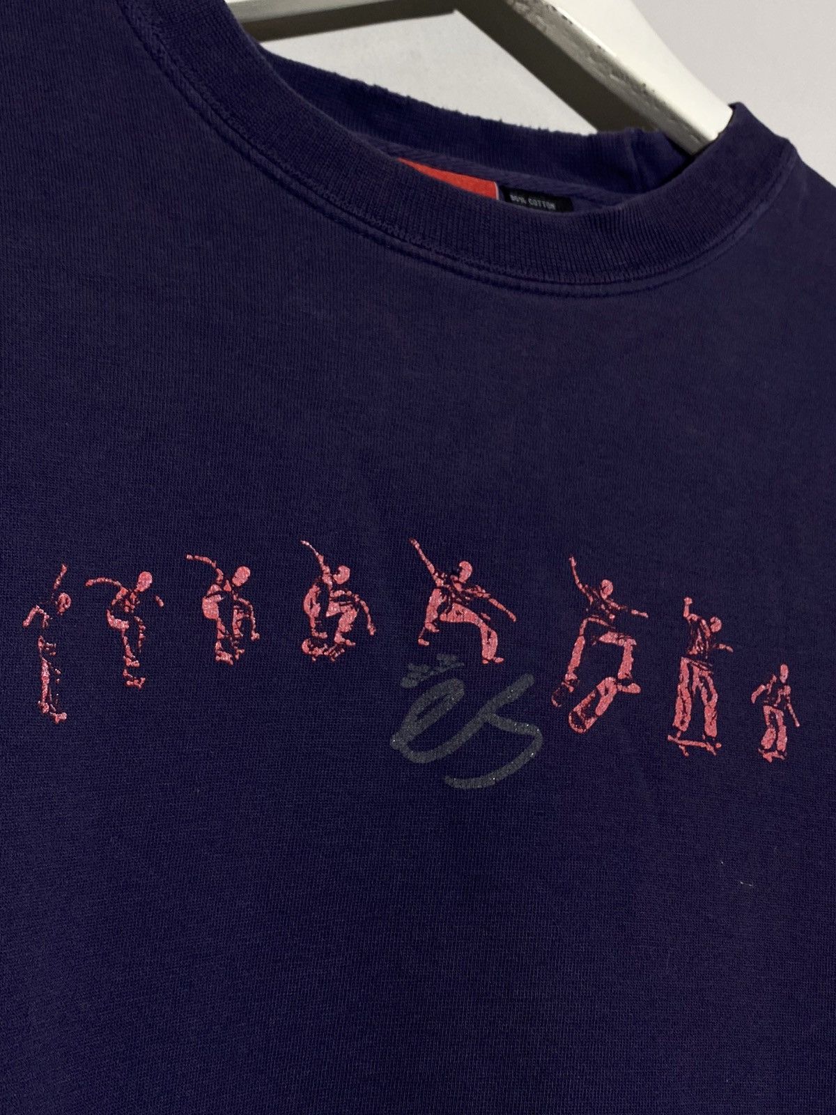 eS 🔥 ÉS SKATEBOARDING CREWNECK Y2K DISTRESSED BATTLE STANCE Size US M / EU 48-50 / 2 - 5 Thumbnail