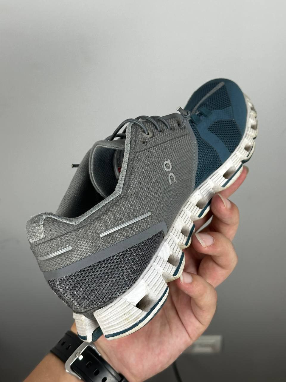 On ON Running Run On Cloud Swish LOW Top Sneakers Size US 8 / IT 38 - 5 Thumbnail
