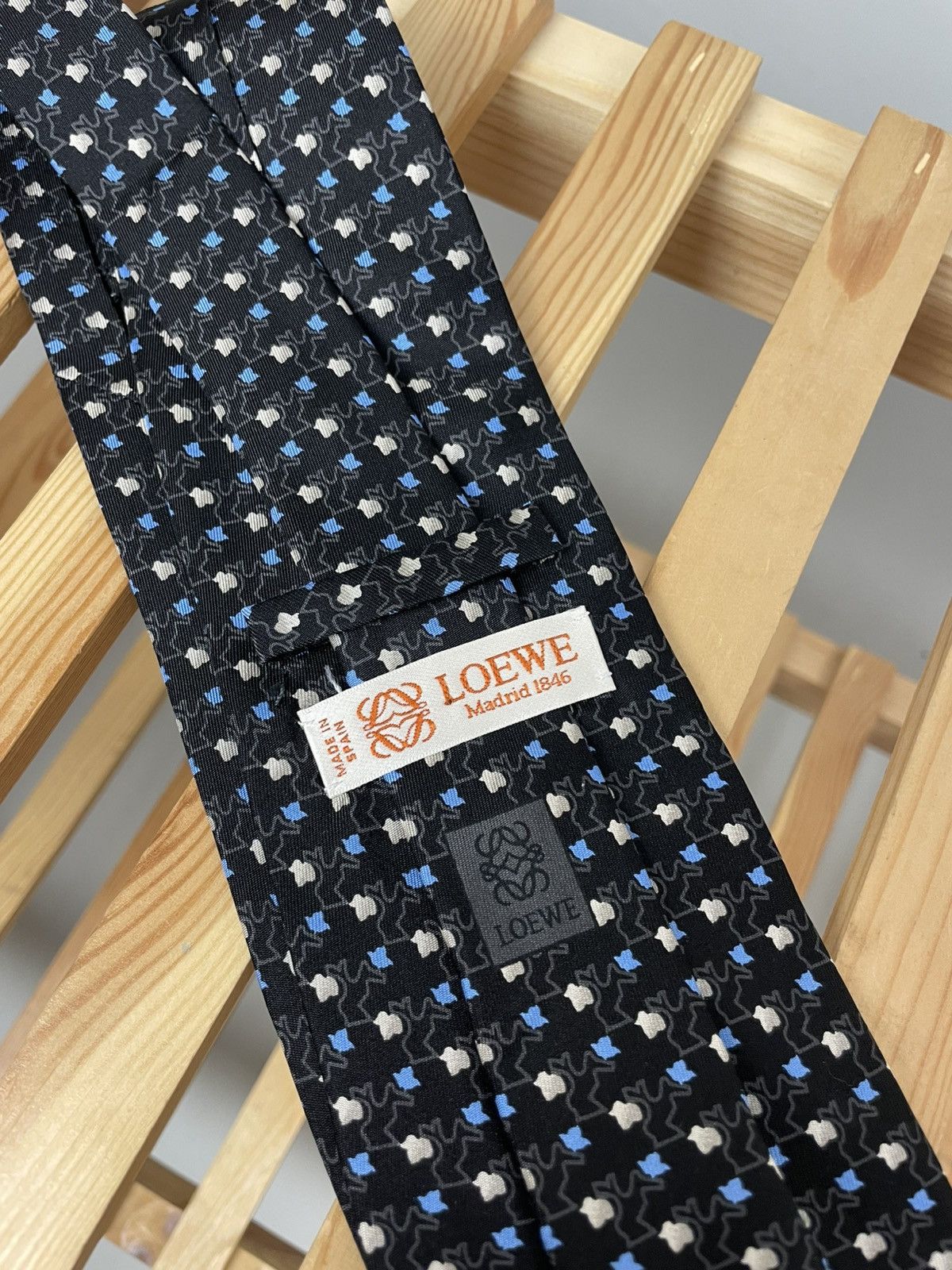 Loewe Loewe silk tie luxury Size ONE SIZE - 4 Thumbnail