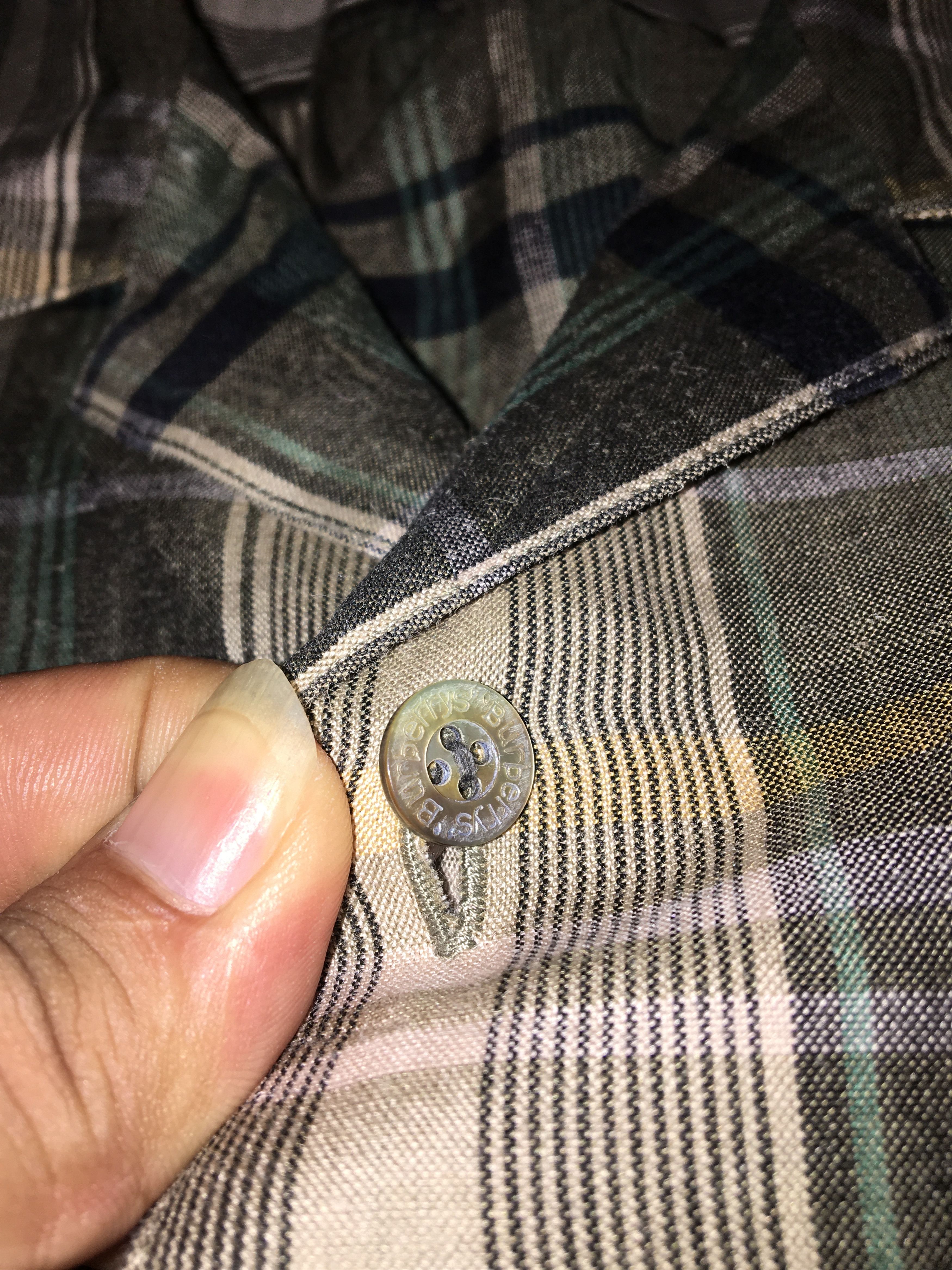 Vintage Vintage Open Collar Burberry Button Ups Size US L / EU 52-54 / 3 - 6 Thumbnail